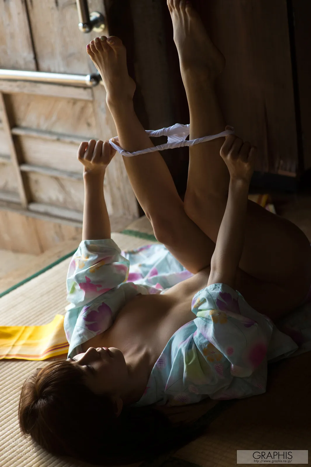 [Graphis] 2014.08.25 Gals SUMMER SPECIAL2014 第二弹 小島みなみ完整版 page 56