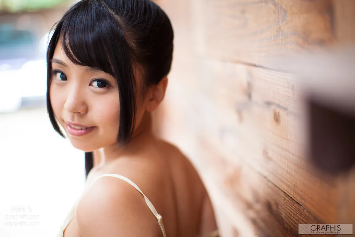 [Graphis] 2014.10 08 初脱ぎ娘！桥本麻耶 page 65