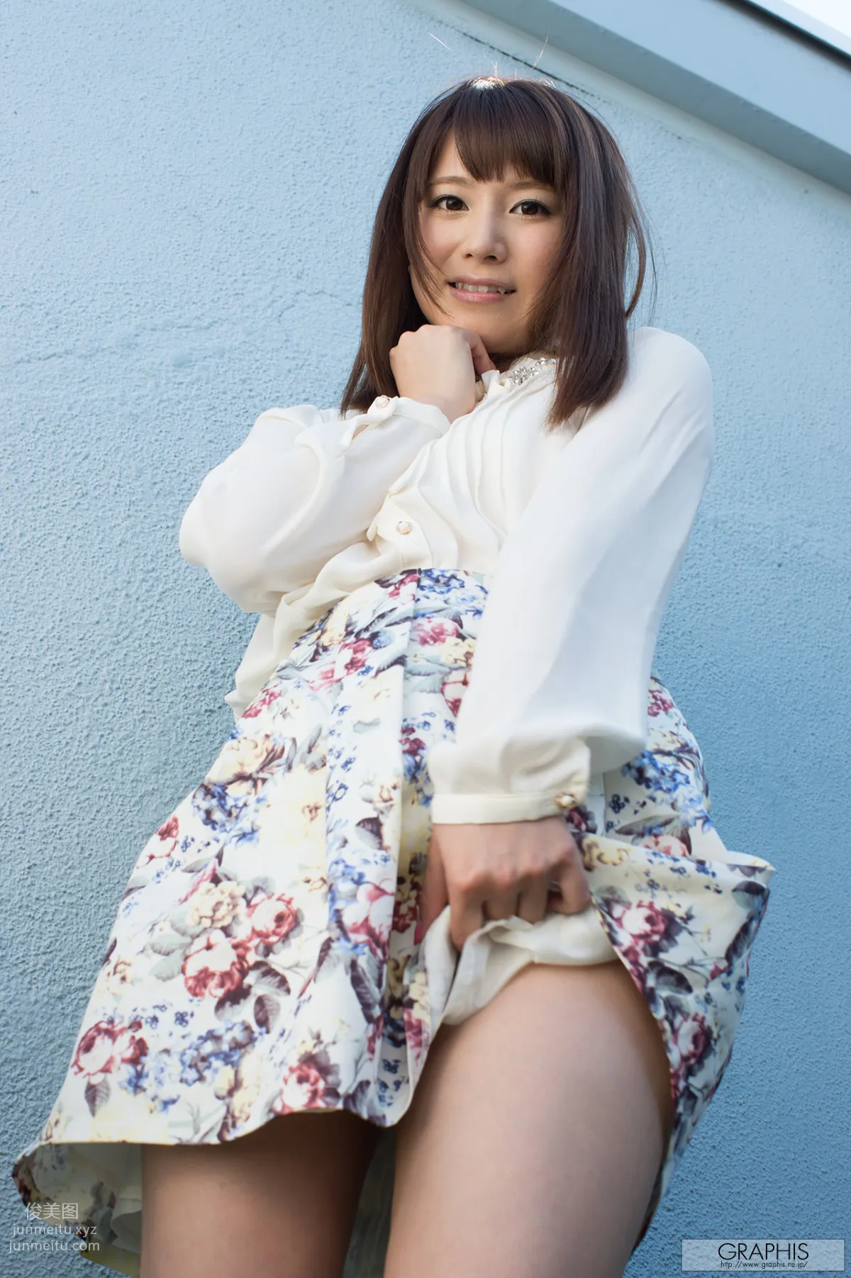 [Graphis] 2014.12.01 Gals 初川 page 8