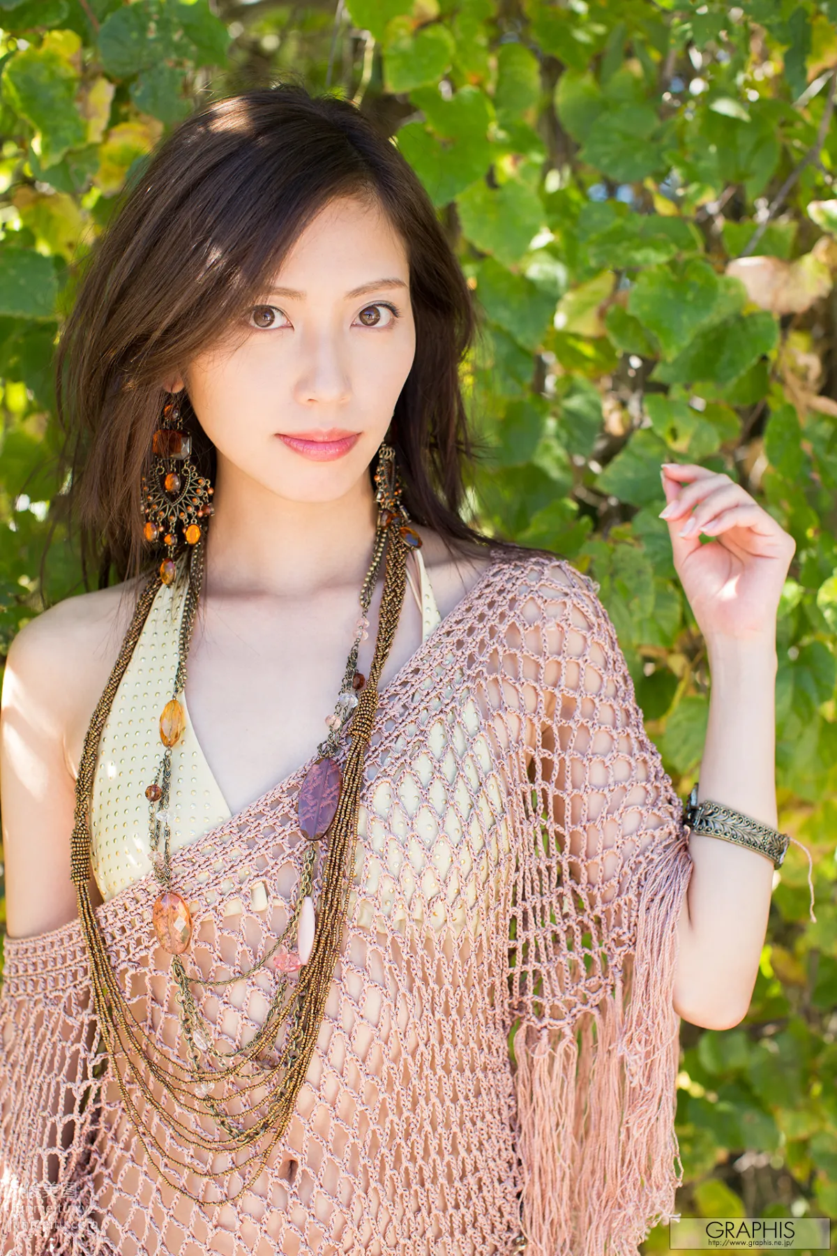 [Graphis] 2014.12.19 WINTER SPECIAL 2014 橫山美雪 page 54