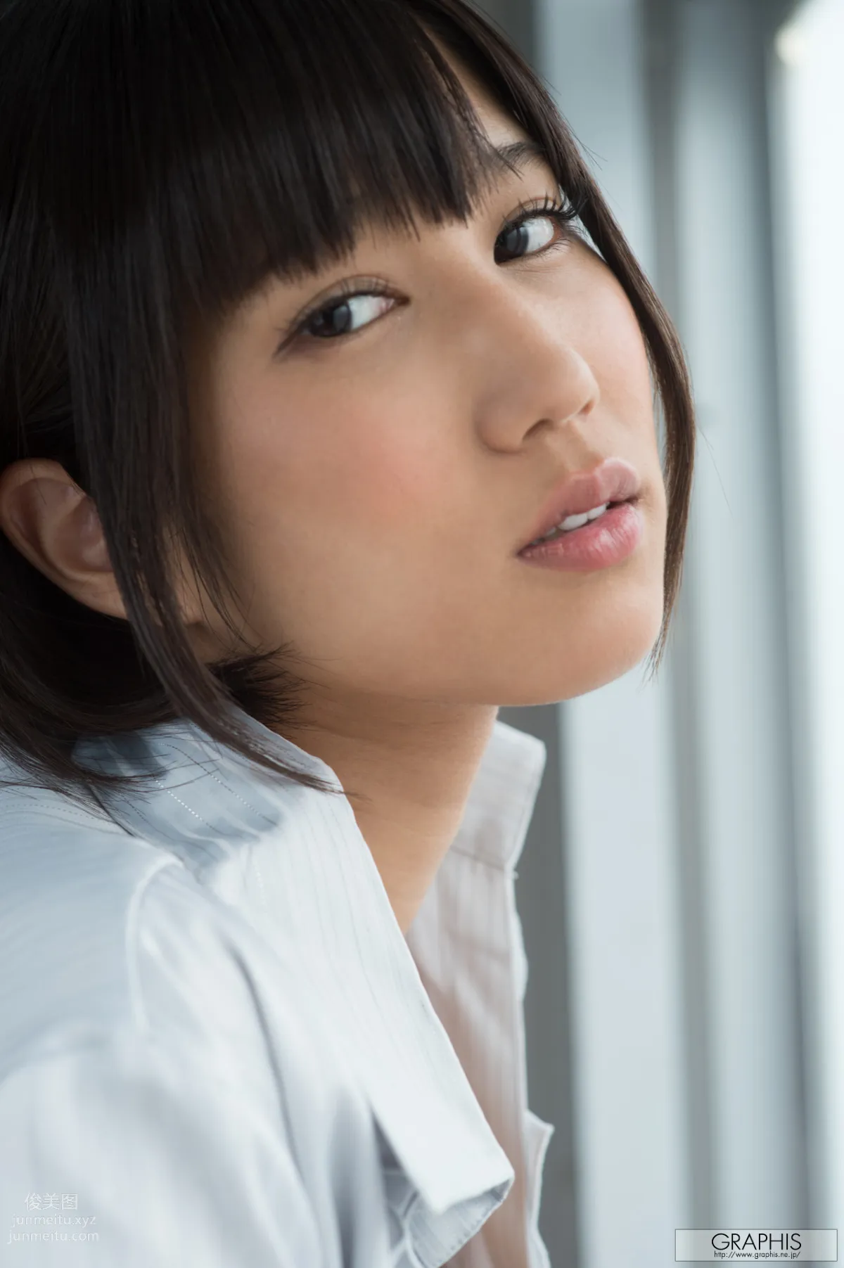 [Graphis] 2015.01.05 Gals 湊莉久 page 115