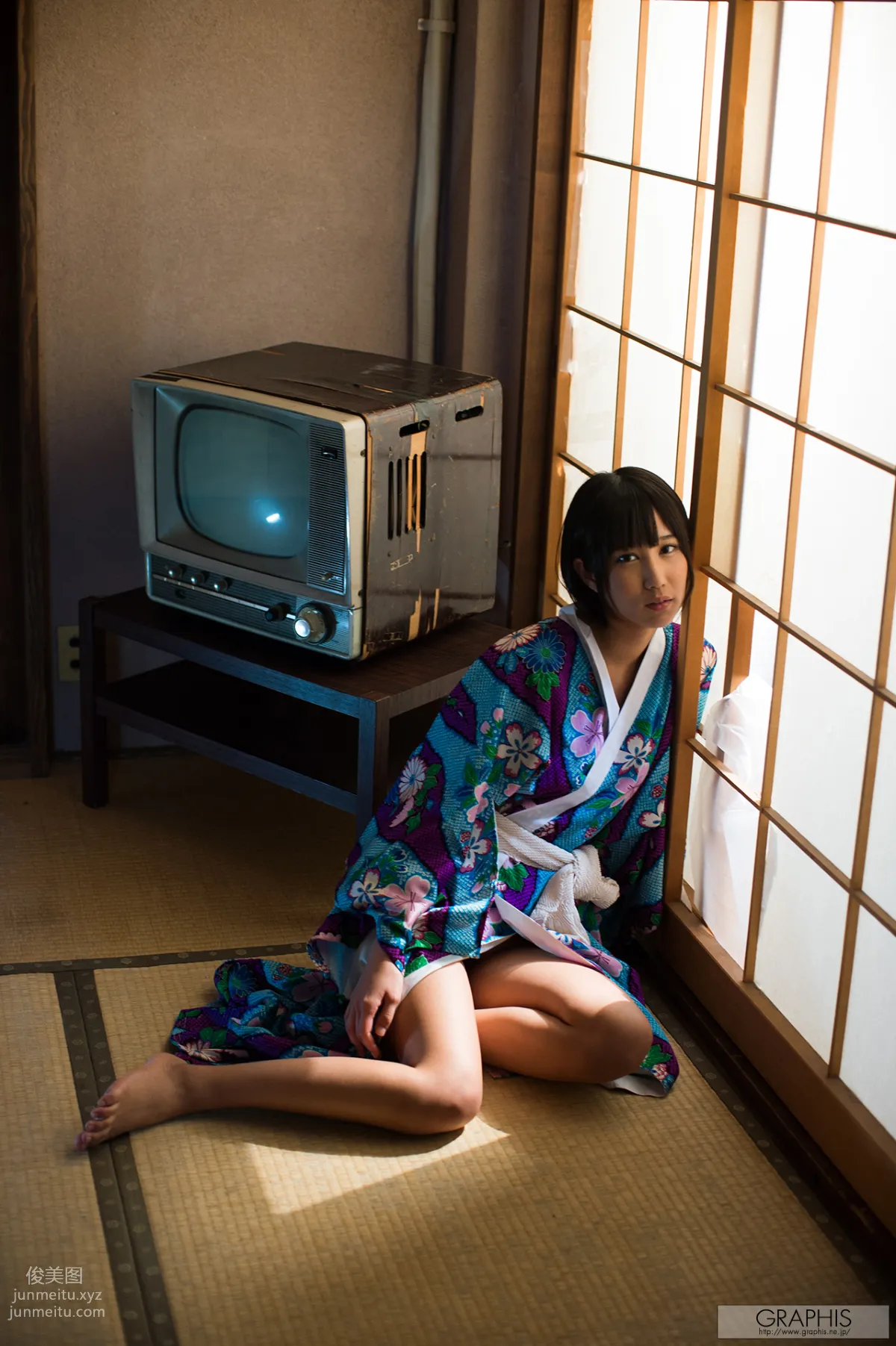[Graphis] 2015.01.05 Gals 湊莉久 page 79