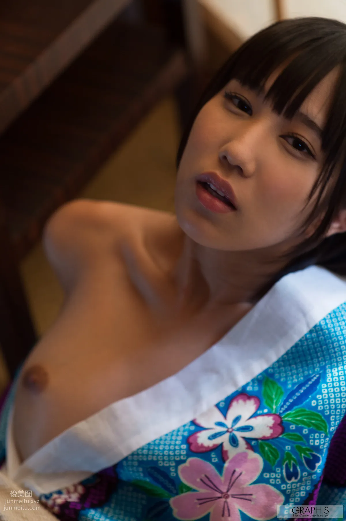 [Graphis] 2015.01.05 Gals 湊莉久 page 84
