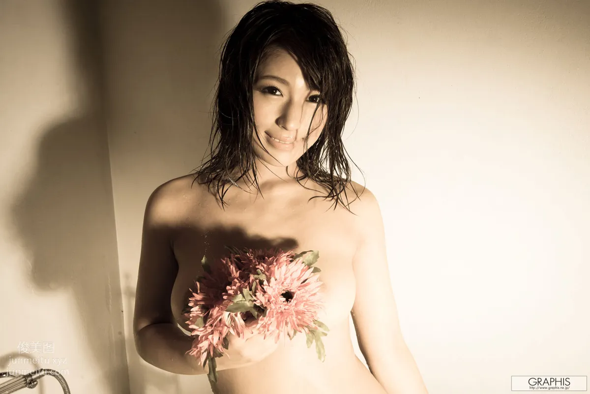 [Graphis] 2015.04 Nami Hoshino page 31