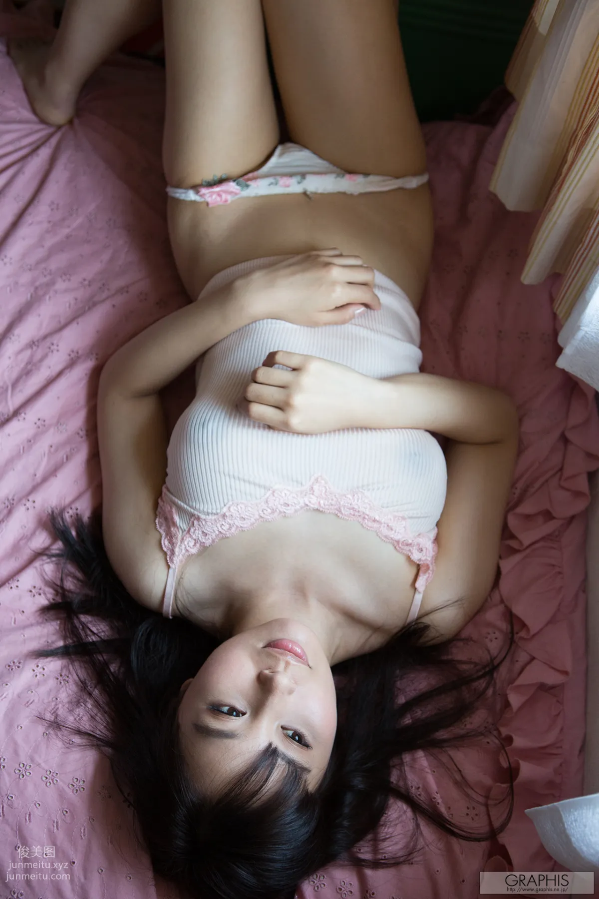 [Graphis] 2015.07.01 初脱ぎ娘 小川桃果 page 69