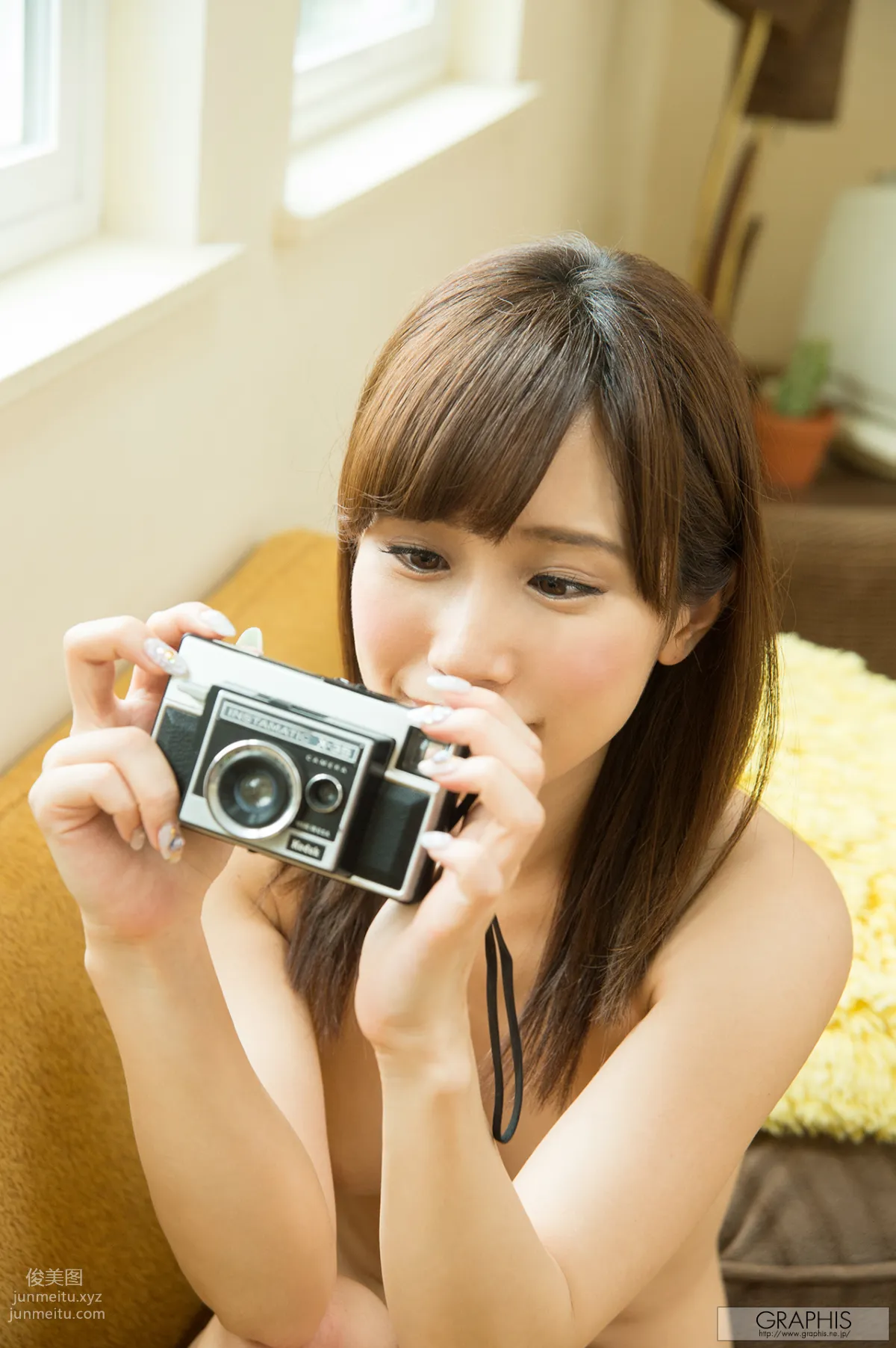 [Graphis] 2015.07.20 Gals 小島みなみ page 74