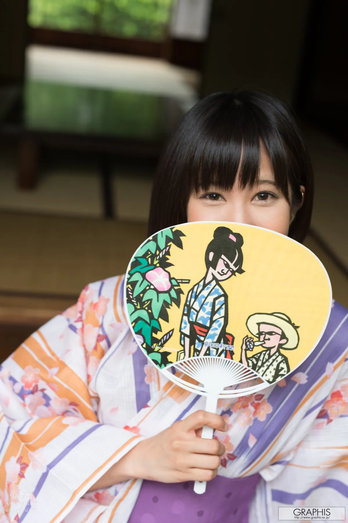 [Graphis] 2015.08.05 Gals Riku Minato 湊莉久 page 97