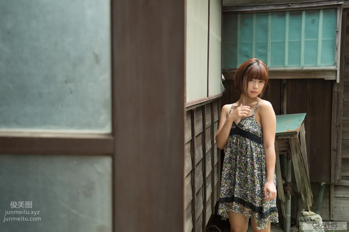 [Graphis] 2015.09.09 Gals 紗倉 まな page 42