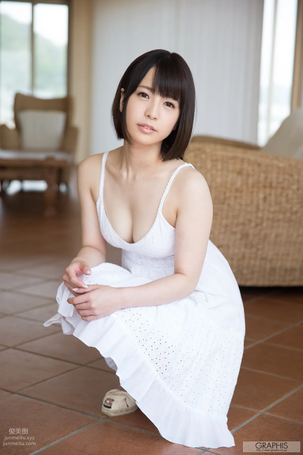 [Graphis] 2015.09.18 初脫ぎ娘 永倉 せな page 35