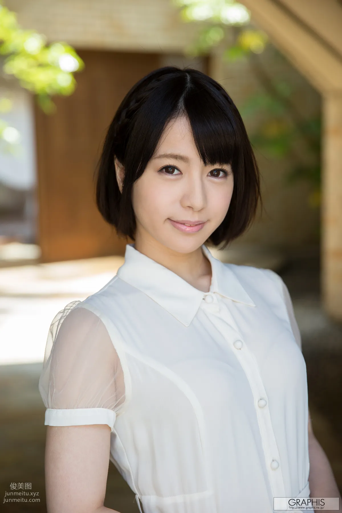 [Graphis] 2015.09.18 初脫ぎ娘 永倉 せな page 31
