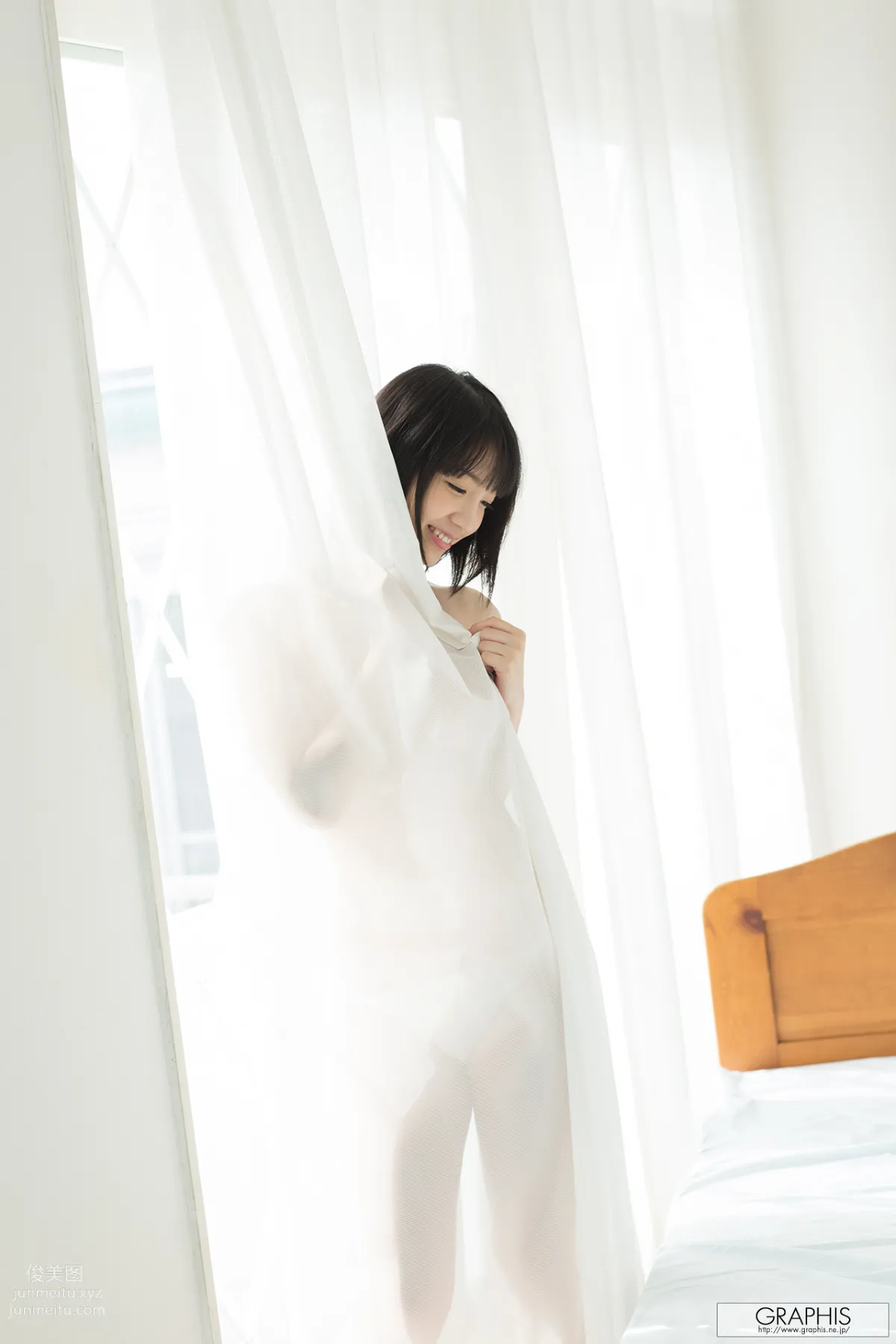 [Graphis] 2015.09.30 Gals 鈴木心春 page 19