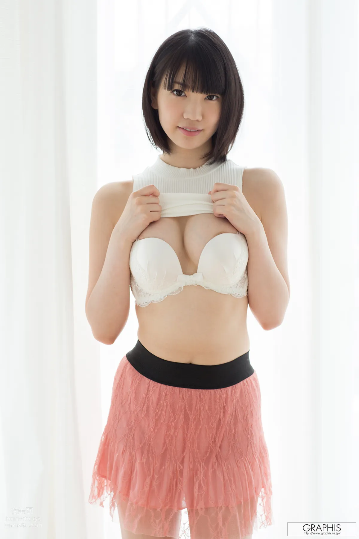 [Graphis] 2015.09.30 Gals 鈴木心春 page 6