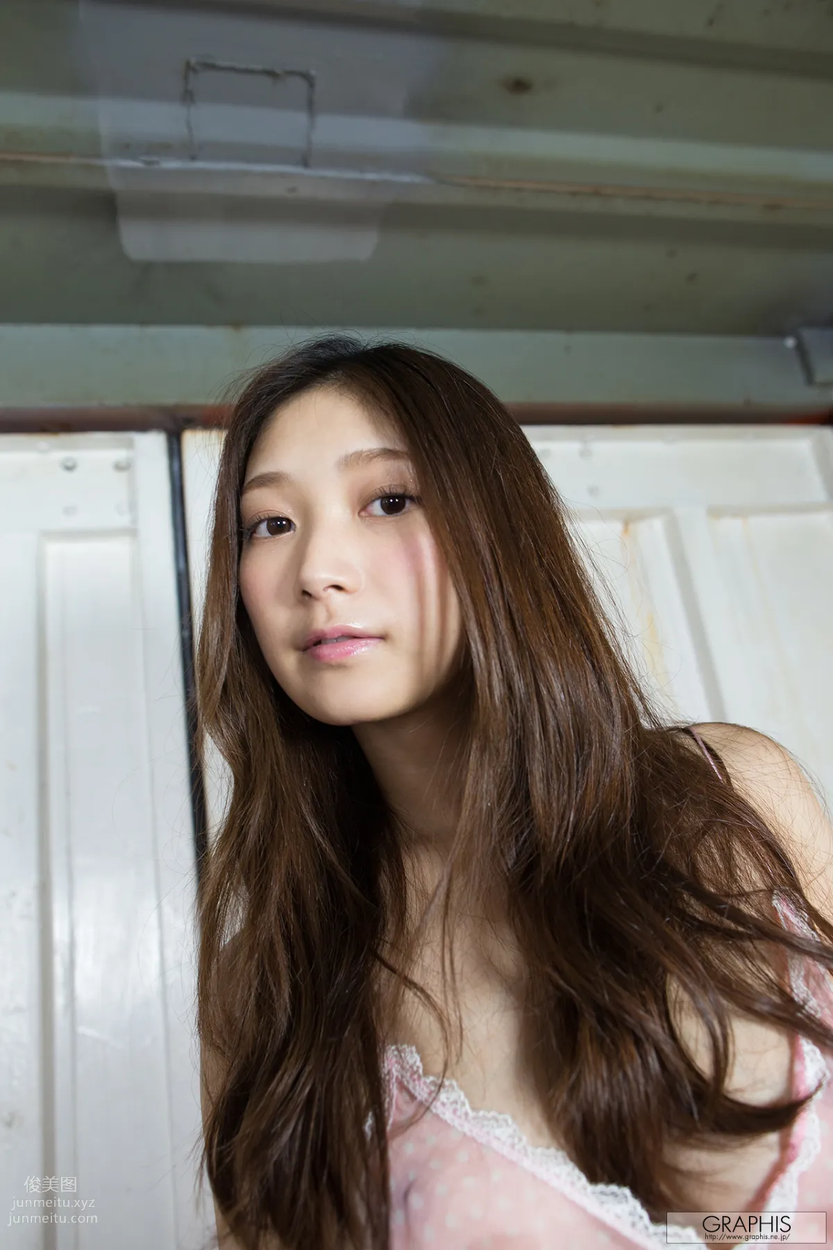 [Graphis] 2015.10.13 初脱ぎ娘 香澄 はるか page 116