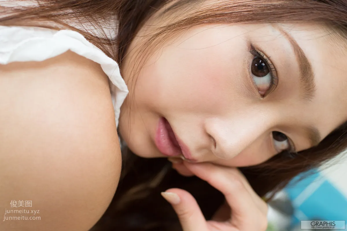 [Graphis] 2015.10.13 初脱ぎ娘 香澄 はるか page 88