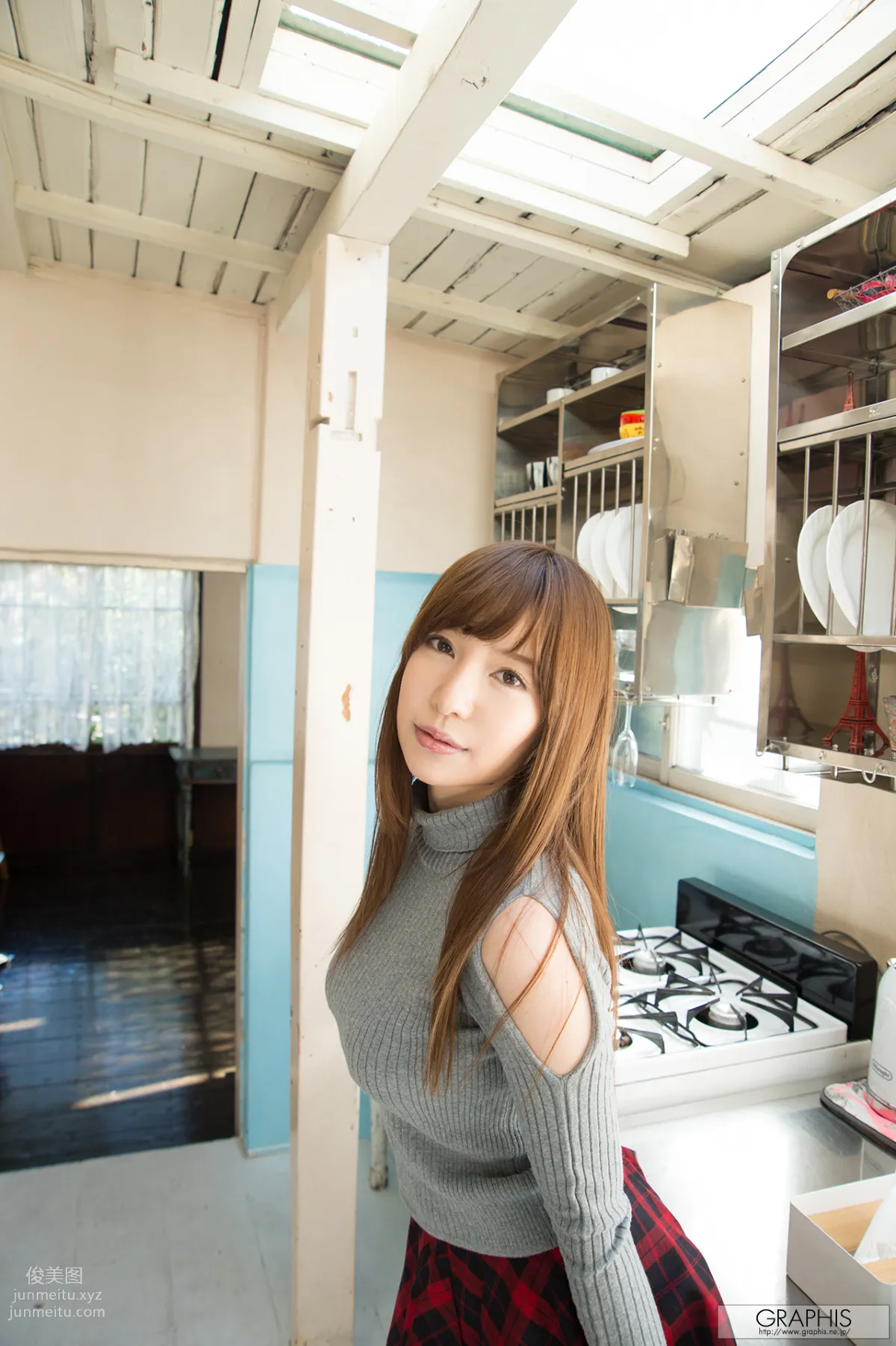 [Graphis] 2016.03.07 Gals Aoi 葵 page 9