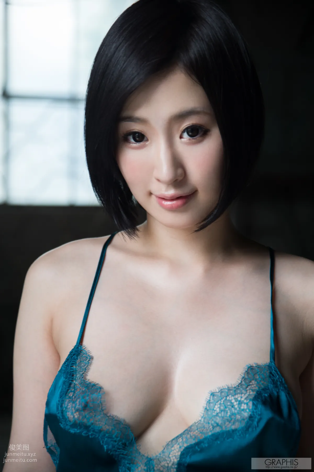 [Graphis] 2016.09.07 Gals Sana Imanaga 今永 さな [White Camellia] page 24