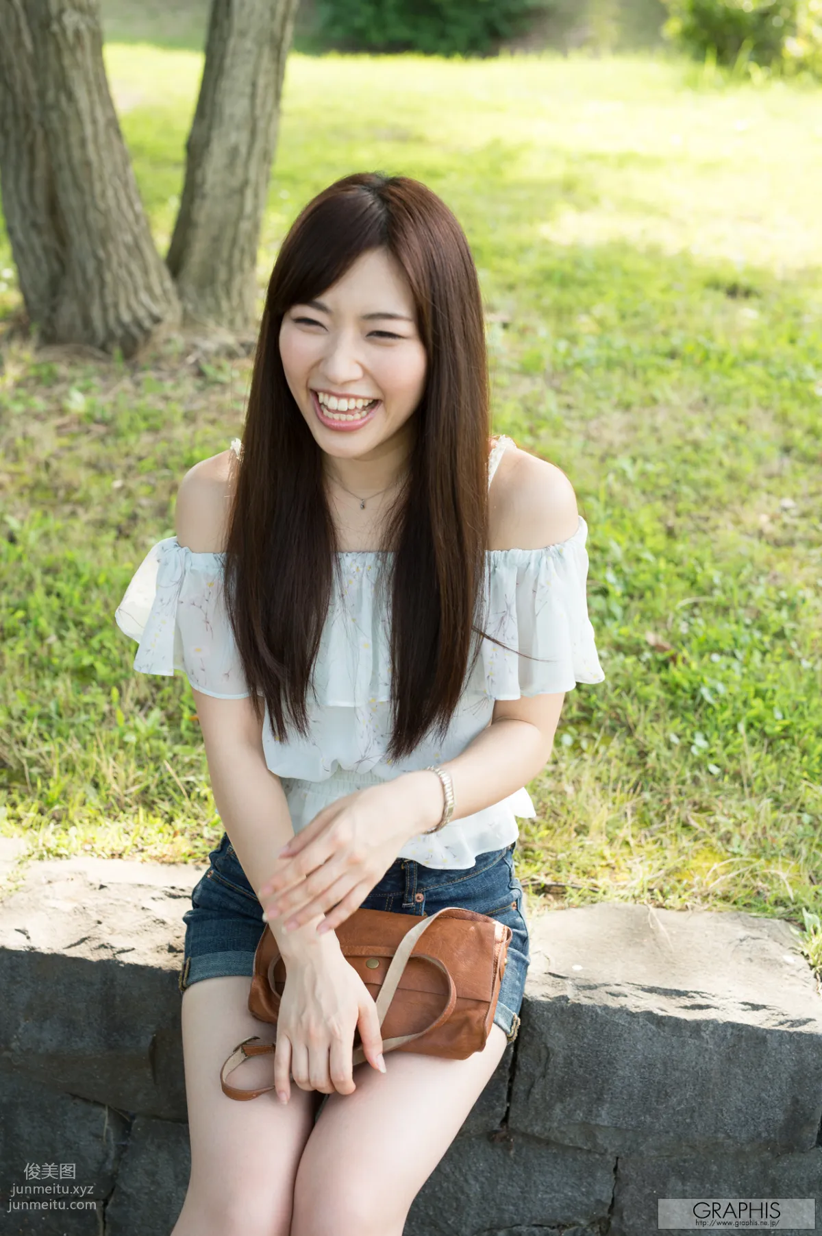 [Graphis] 2016.09.19 LIMITED SPECIAL GALLERY 市川まさみ Masami Ichikawa page 8