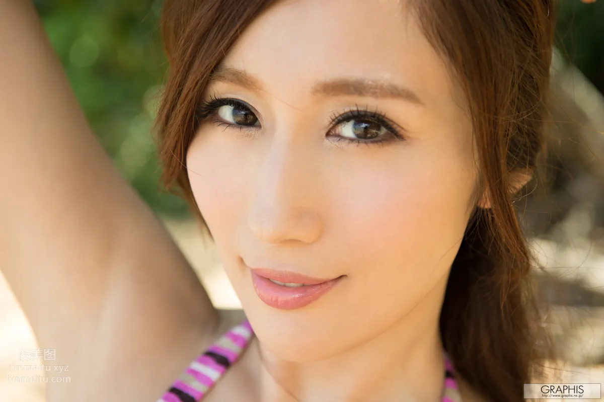 [Graphis] 2016.10.10 Gals Julia ジュリア 『Vivacity Shine』 page 76