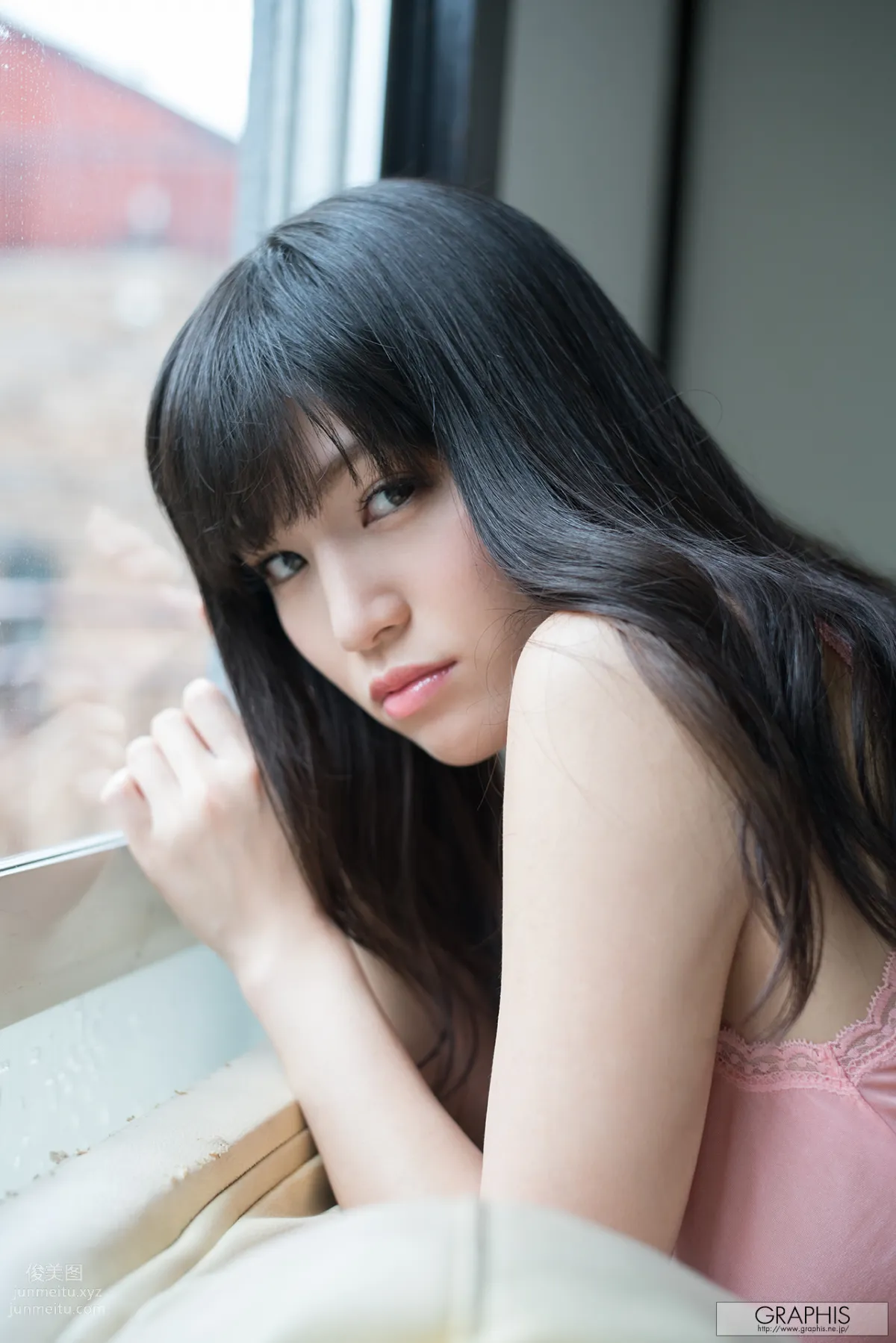 [Graphis] 2016.10.19 Gals Shoko Takahashi 高橋 しょう子 『Noble Bomb』 page 56