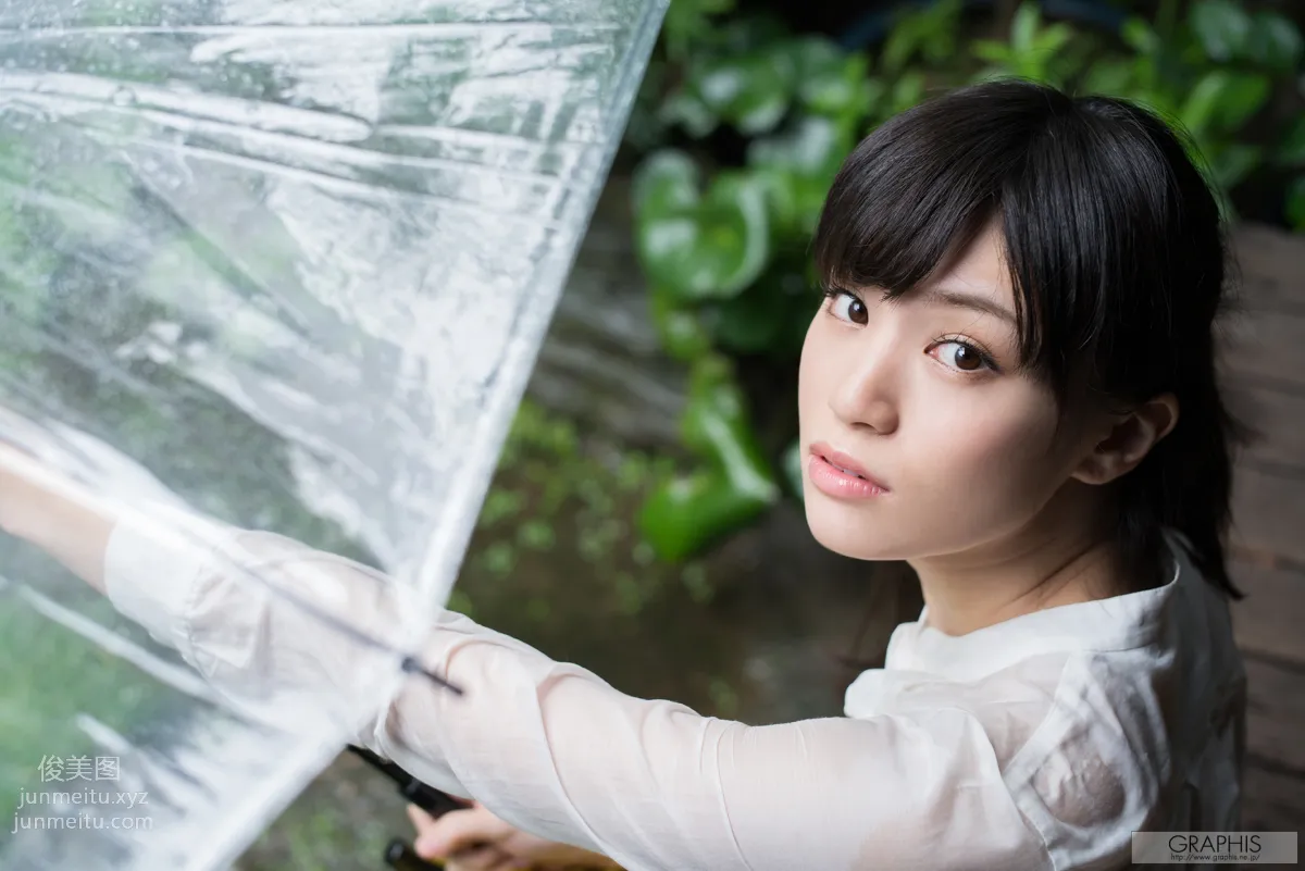 [Graphis] 2016.10.19 Gals Shoko Takahashi 高橋 しょう子 『Noble Bomb』 page 16