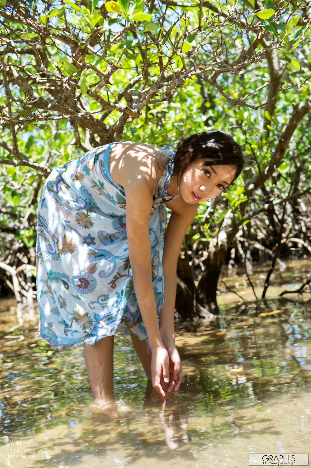 [Graphis] 2016.12.05 An Tsujimoto 辻本 杏 『 Oriental Lily 』 page 83