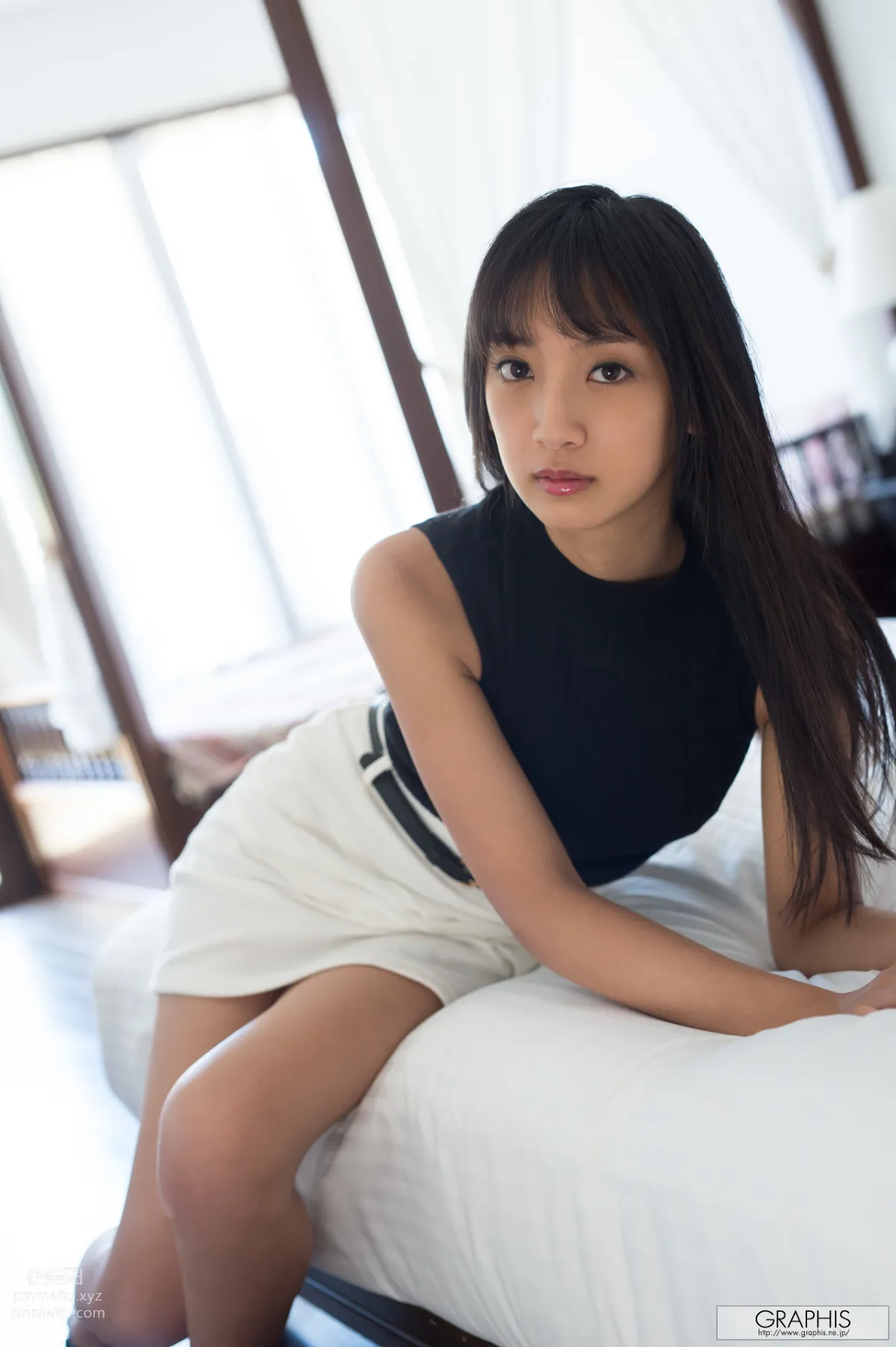 [Graphis] 2016.12.05 An Tsujimoto 辻本 杏 『 Oriental Lily 』 page 98