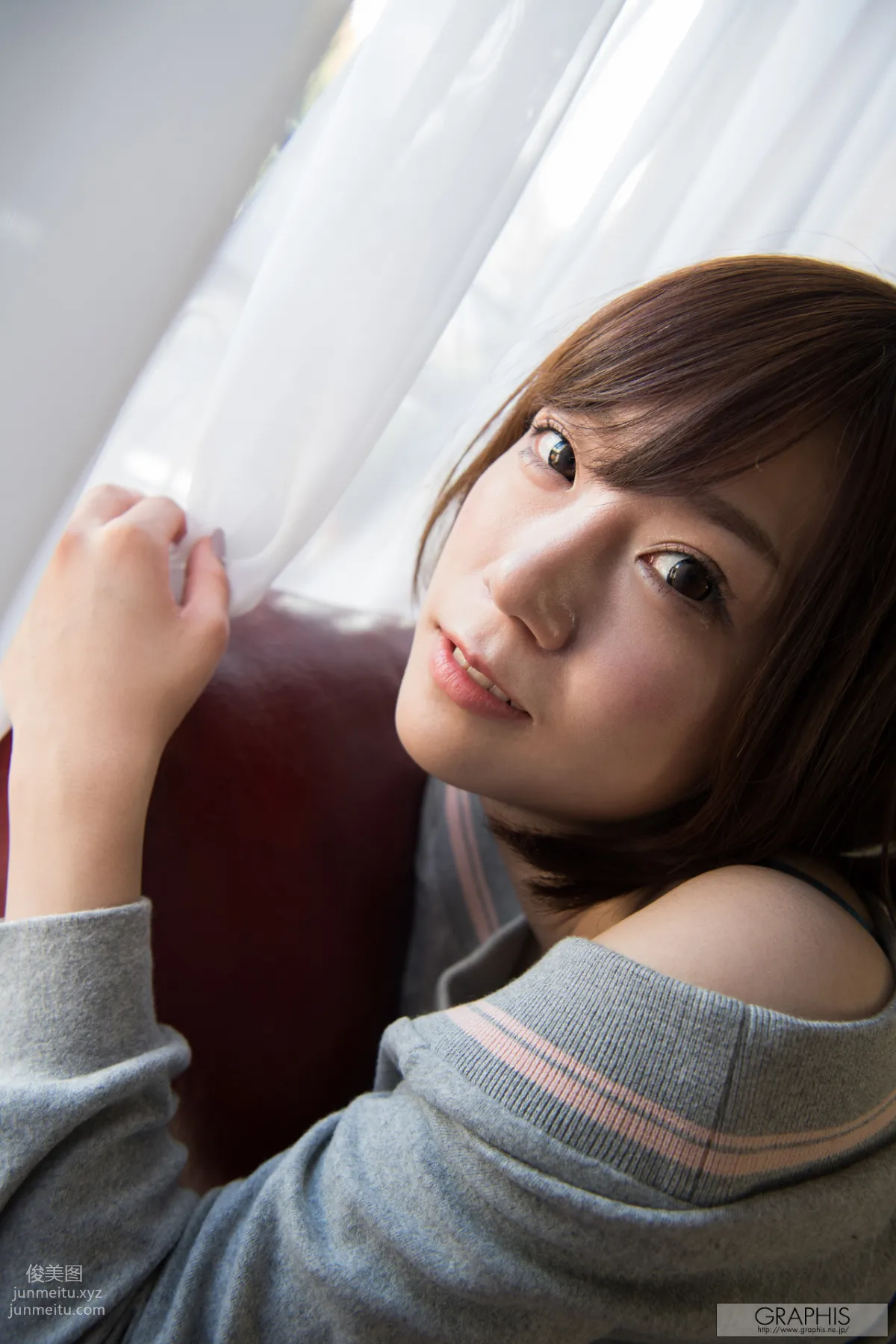 [Graphis] 2016.12.19 Tsubasa 翼 『 first gravure 』 page 22