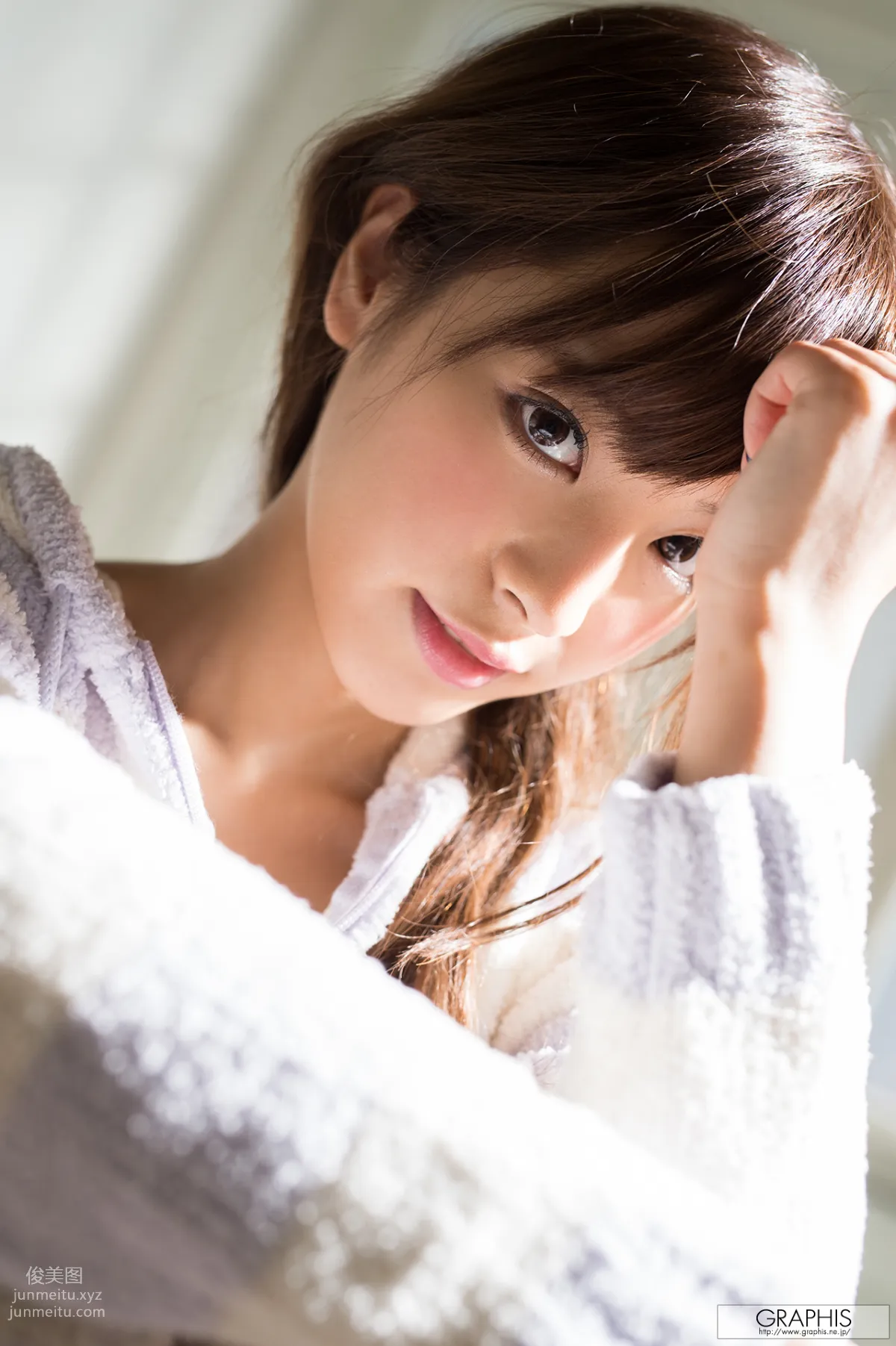 [Graphis] 2016.12.26 Kana Momonogi 桃乃木 かな Dazzling fruit page 52
