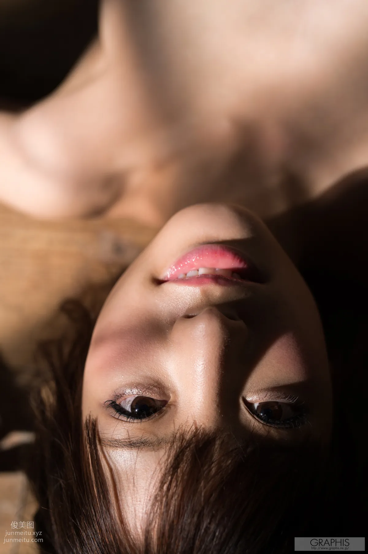 [Graphis] 2016.12.26 Kana Momonogi 桃乃木 かな Dazzling fruit page 118