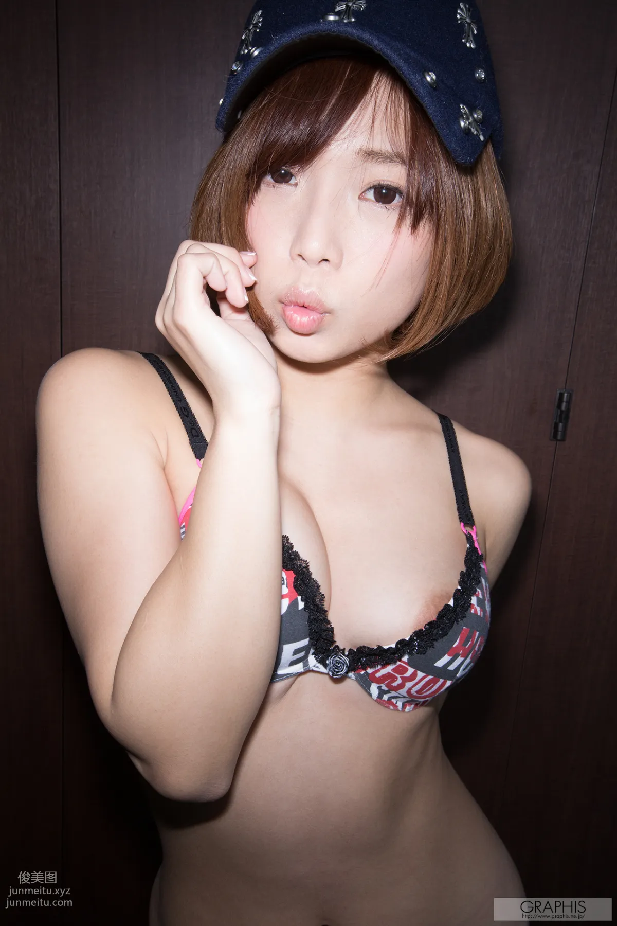 [Graphis] Mana Sakura 紗倉まな 『 SPRING SPECIAL 2016 』 page 38