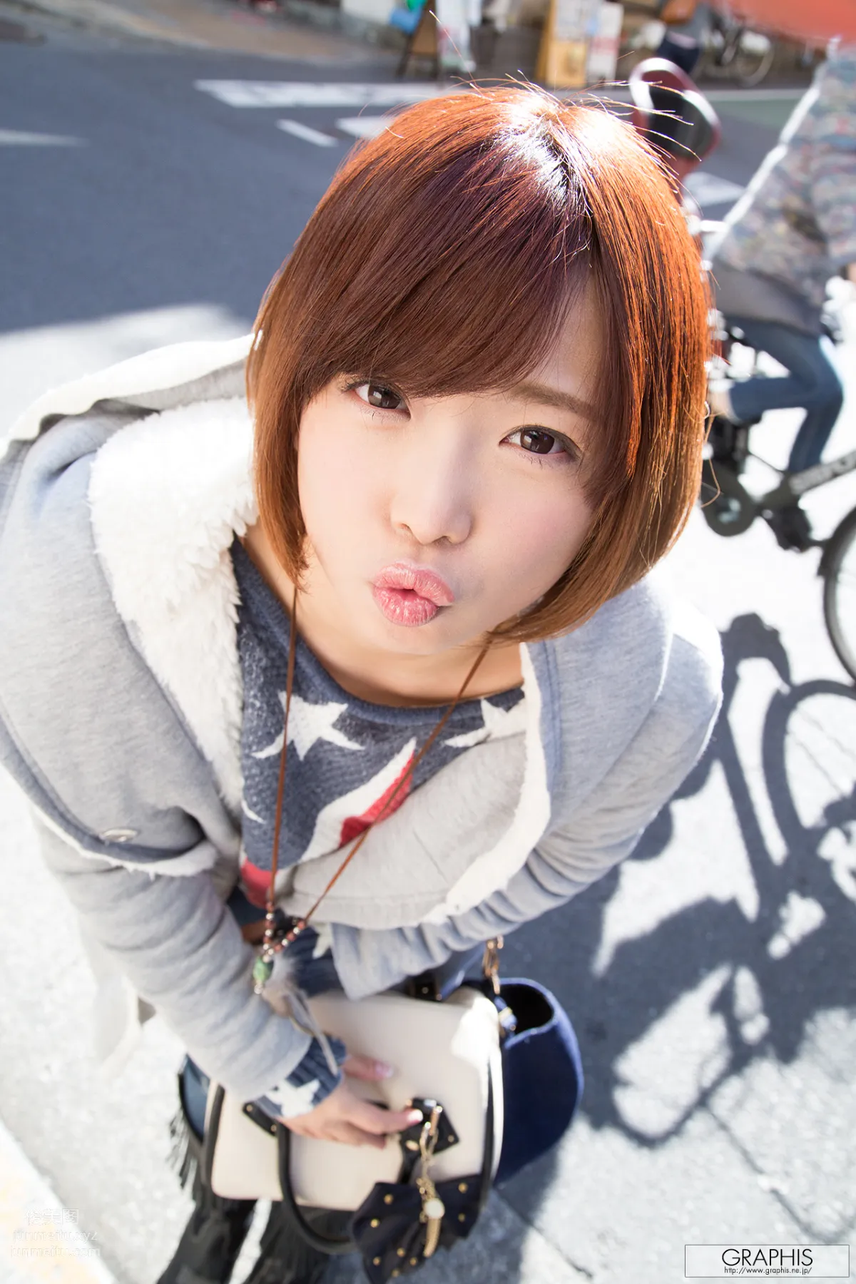 [Graphis] Mana Sakura 紗倉まな 『 SPRING SPECIAL 2016 』 page 14