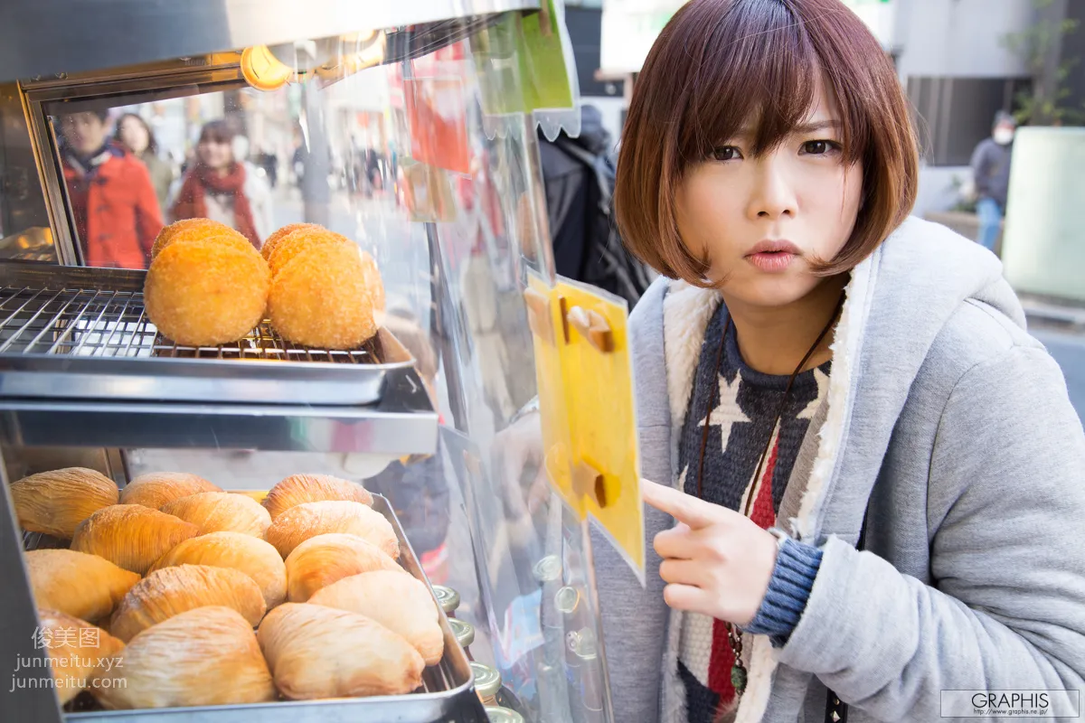 [Graphis] Mana Sakura 紗倉まな 『 SPRING SPECIAL 2016 』 page 13