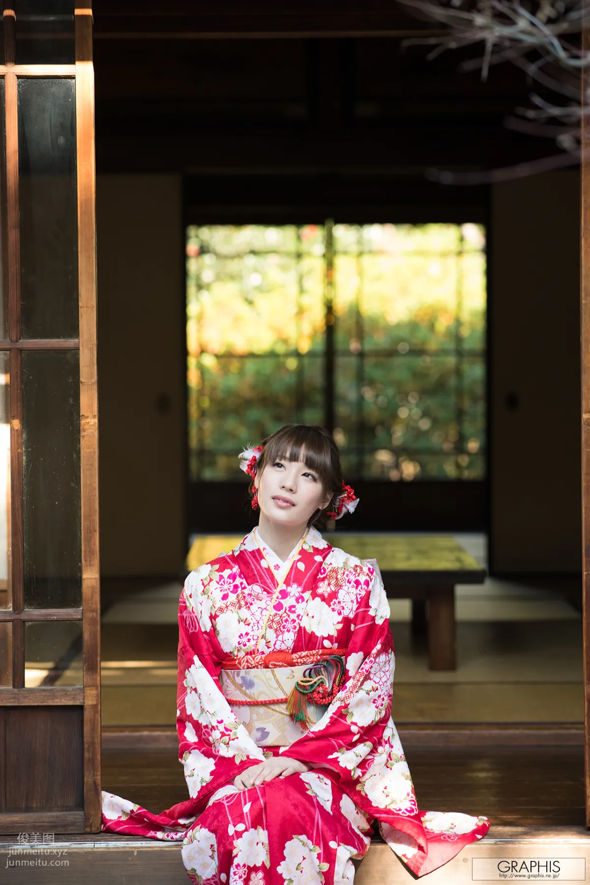 [Graphis] 2017.01.01 Airi Suzumura 鈴村 あいり Limited Edition page 16