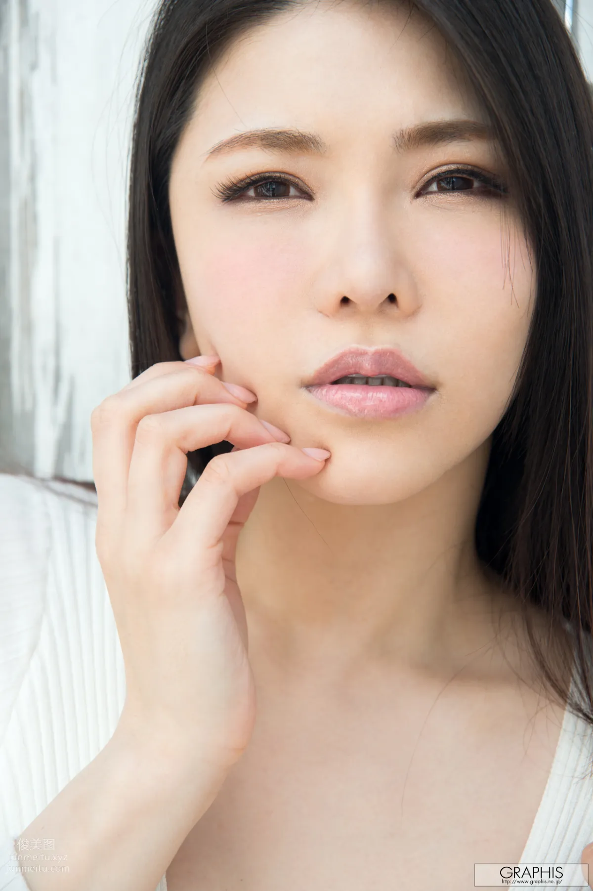 [Graphis] 2017.01.13 Anri Okita 沖田 杏梨 『 Limited Edition 』 page 5