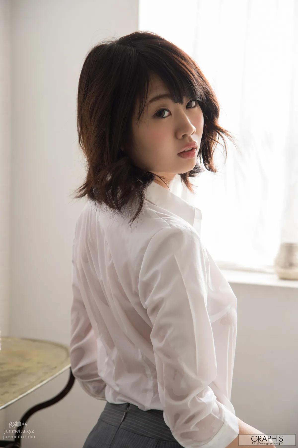 [Graphis] 2017.01.30 Suzu Harumiya 春宮 すず Kaleidoscope page 120