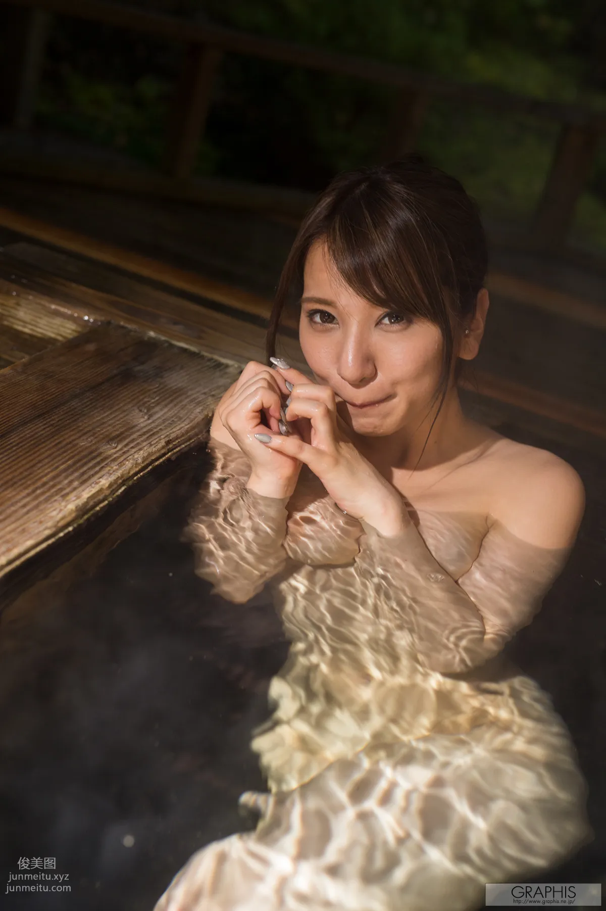 [Graphis] 2017.02.10 Mion Sonoda 園田 みおん 『 Limited Edition 』 page 21