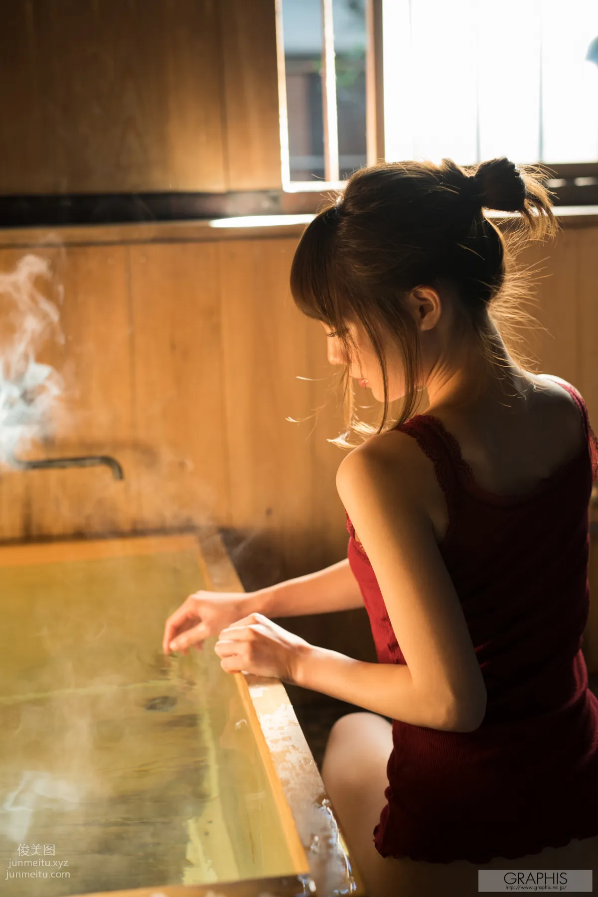 [Graphis] 2017.02.24 Airi Suzumura 鈴村 あいり『 Certain Existence 』 page 52