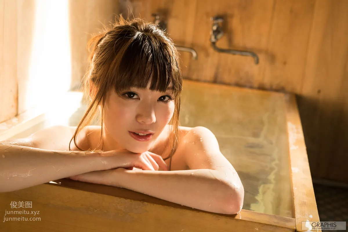 [Graphis] 2017.02.24 Airi Suzumura 鈴村 あいり『 Certain Existence 』 page 72