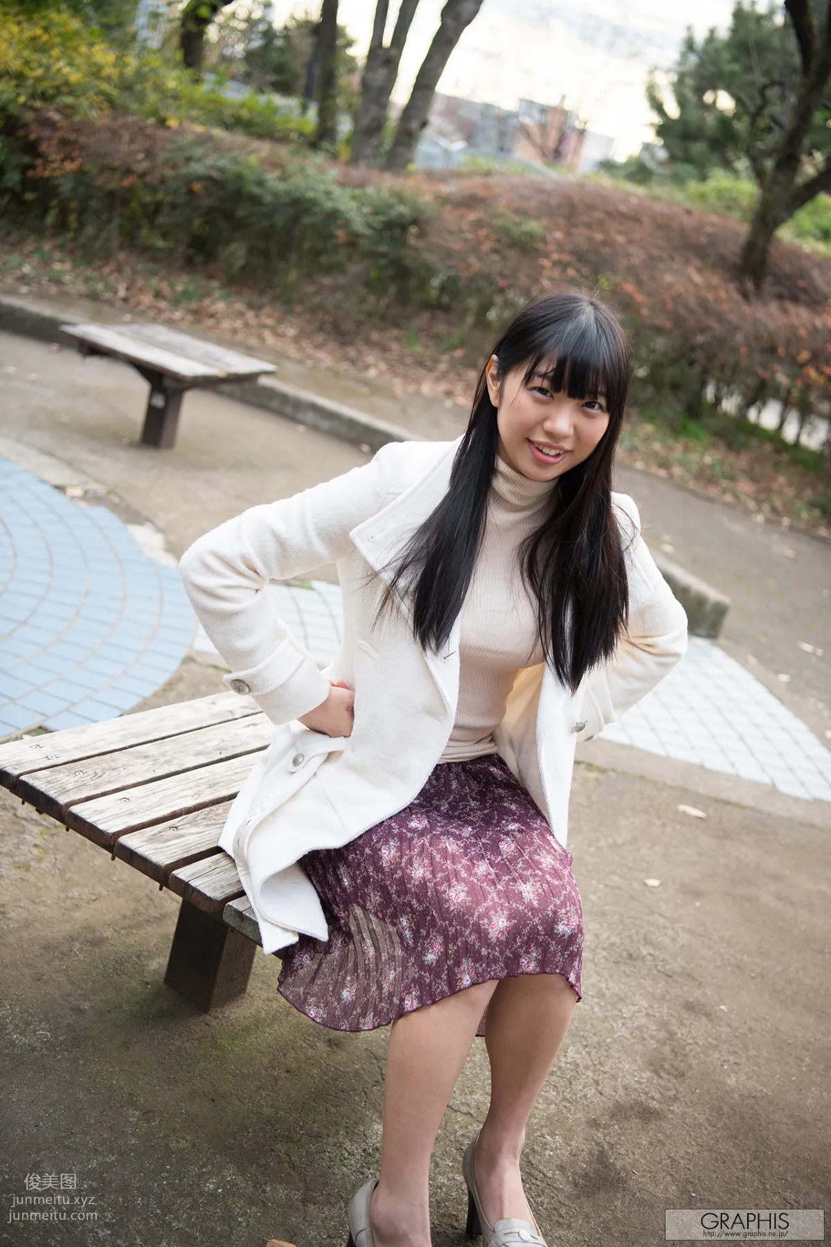 [Graphis] 2017.02.27 Matsuri Kiritani 桐谷まつり『 first gravure 』 page 6