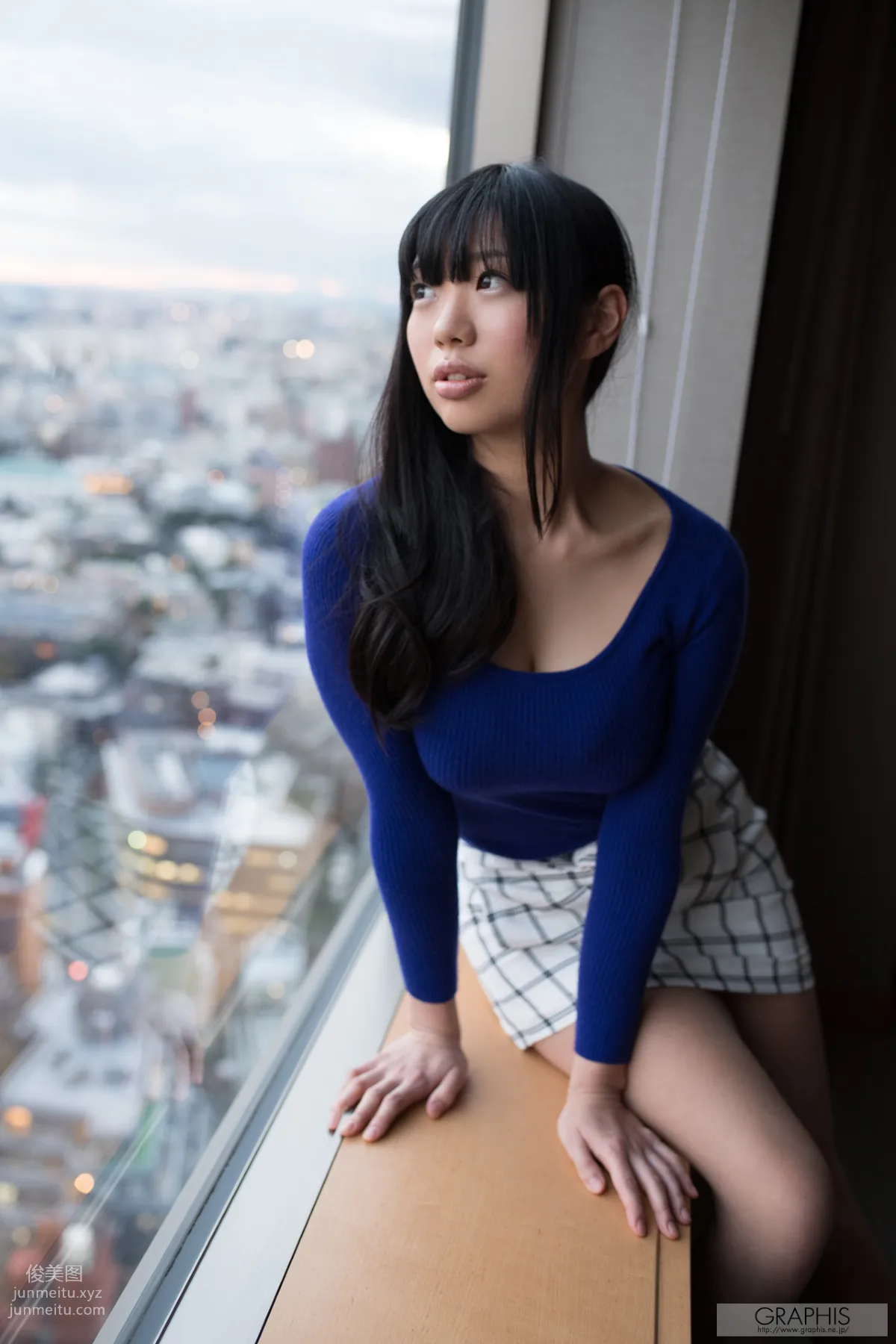 [Graphis] 2017.02.27 Matsuri Kiritani 桐谷まつり『 first gravure 』 page 76