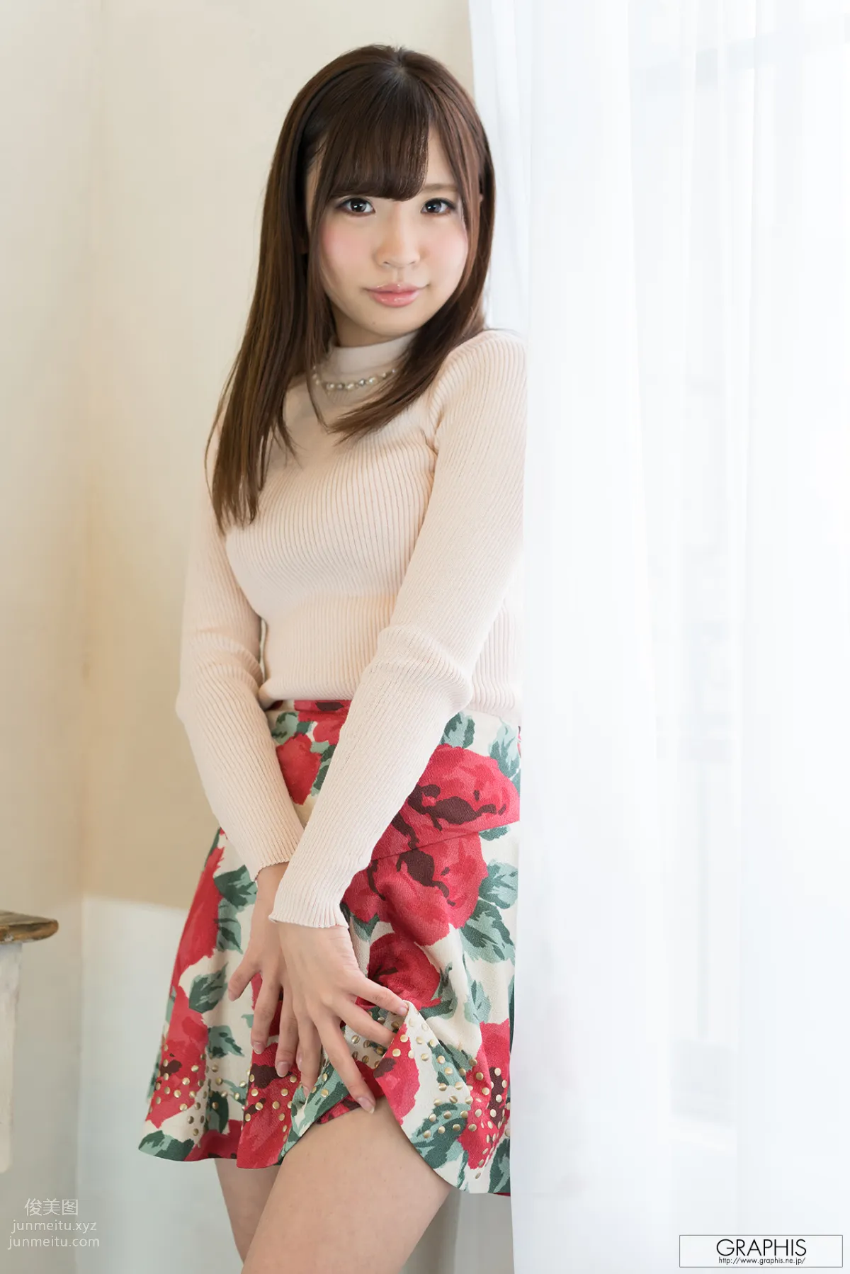 [Graphis] 2017.03.01 Aya Sazanami 佐々波 綾 『 Ceylon wrightia 』 page 7