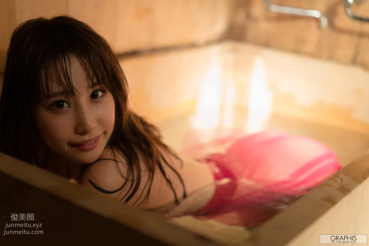 [Graphis] 2017.03.08 Syunka Ayami あやみ 旬果 『 Sunbeams leaves 』 page 129
