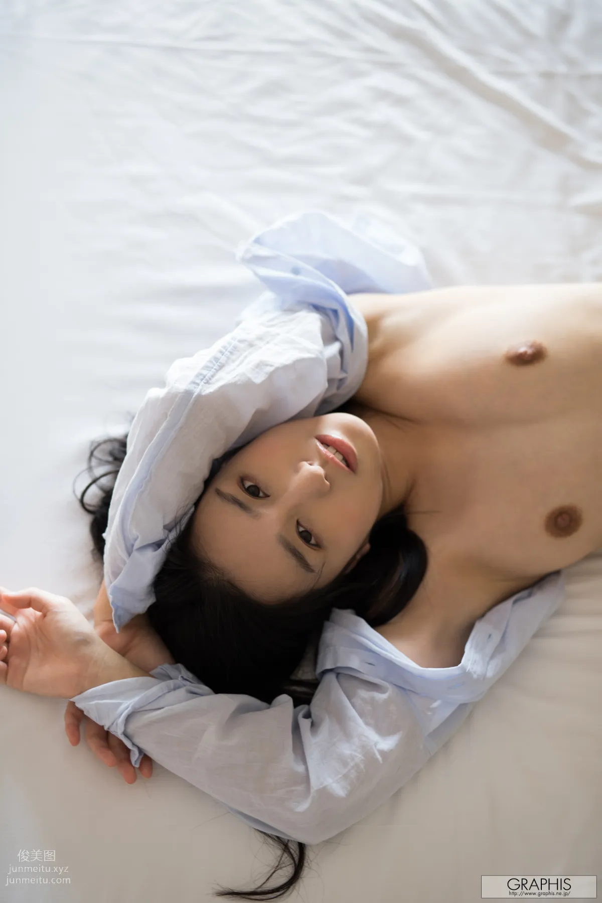 [Graphis] 2017.03.27 Iori Kogawa 古川 いおり『 Midday Illusion 』 page 90
