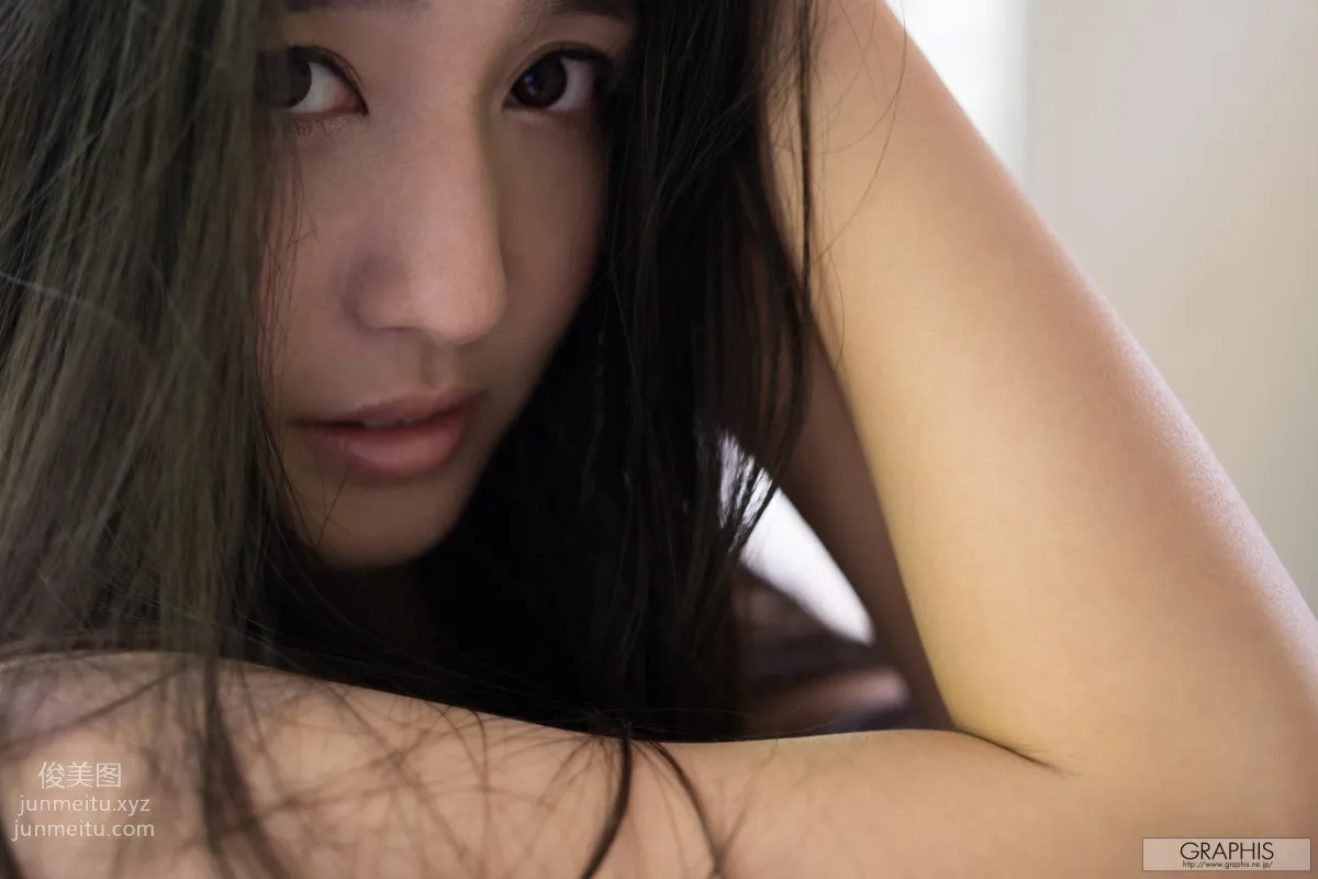 [Graphis] 2017.03.27 Iori Kogawa 古川 いおり『 Midday Illusion 』 page 32