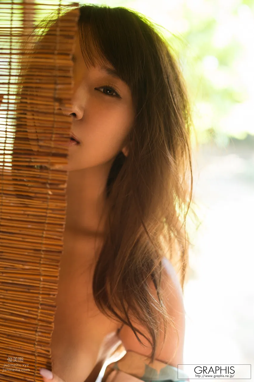 [Graphis] 2017.04 每日一枚 Mion Sonoda 園田みおん page 15