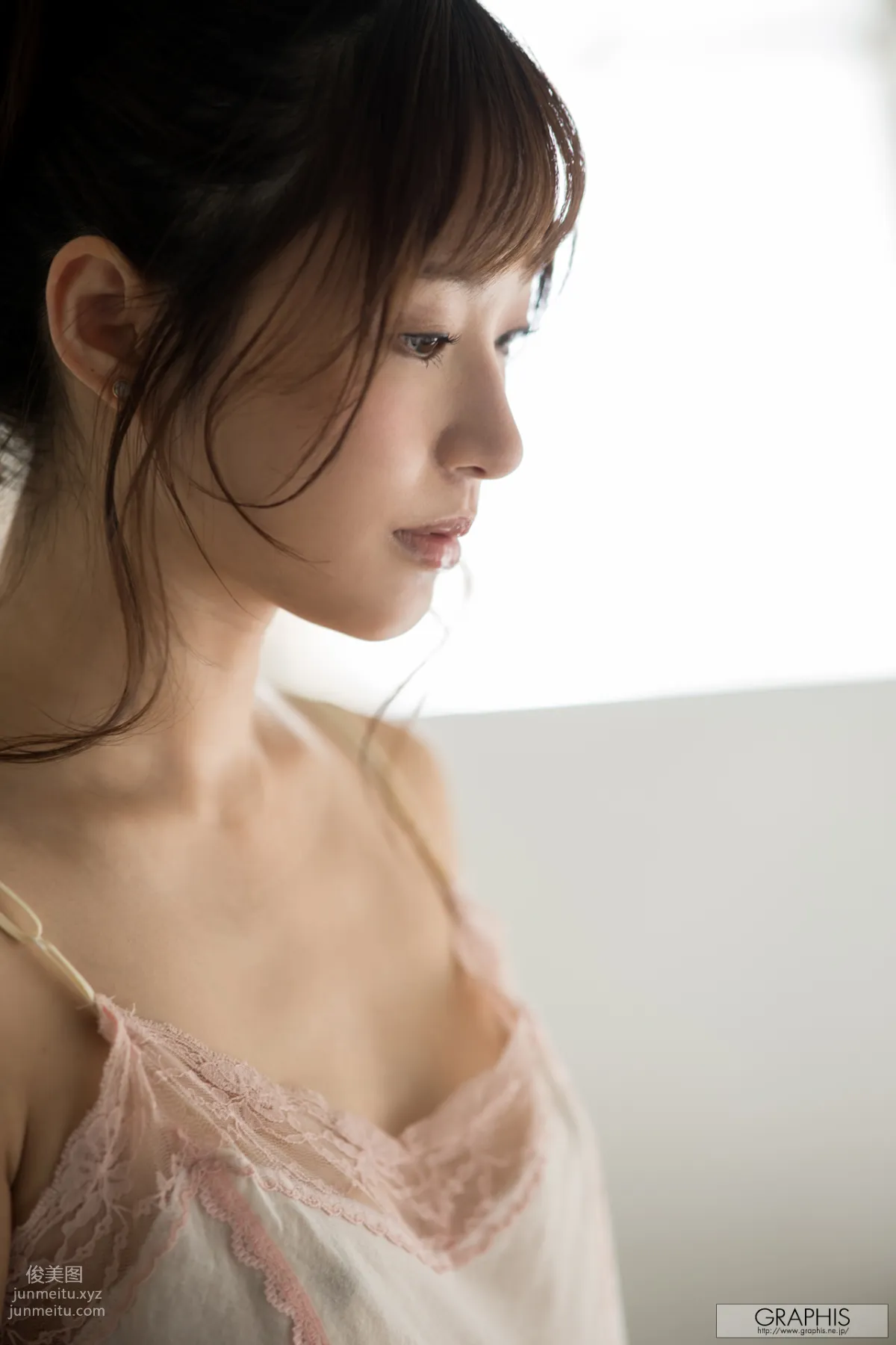 [Graphis] 2017.04.05 Moe Amatsuka 天使 もえ『 Fairy Angel 』 page 83