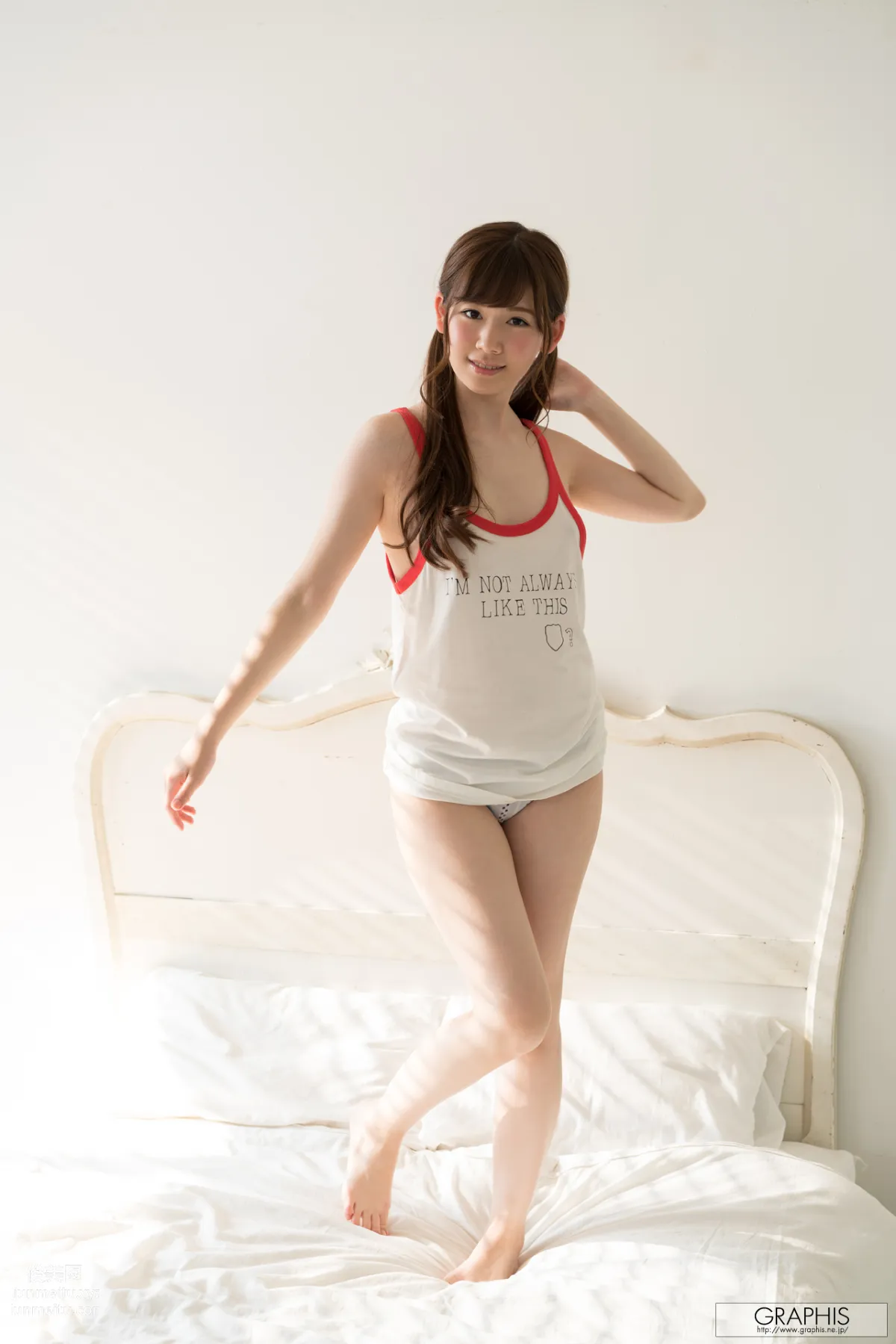[Graphis] 2017.05.17 Tsumugi Akari 明里つむぎ『 first gravure 』 page 69