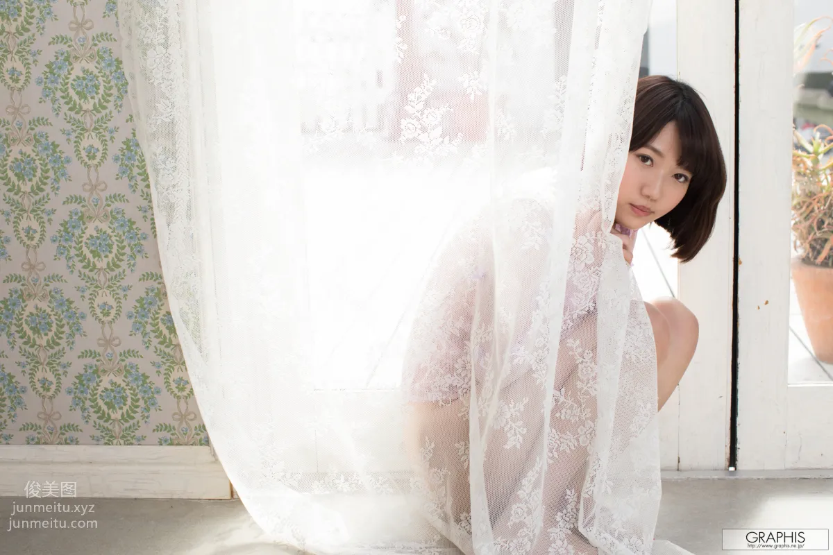 [Graphis] 2017.05.31 Gals Mitsuha Kikukawa 菊川 みつ葉 『 Fresh seedlings 』 page 96