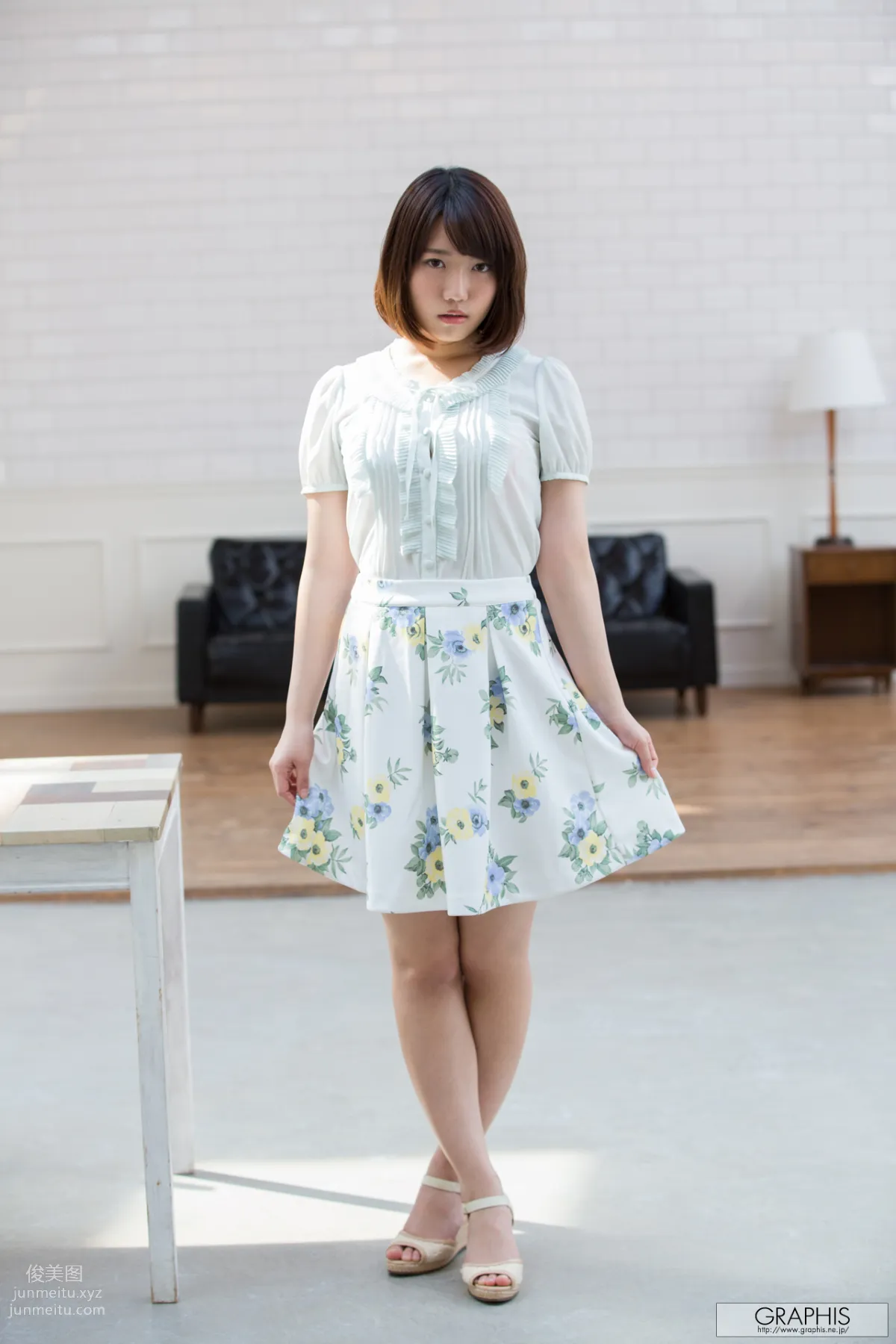 [Graphis] 2017.05.31 Gals Mitsuha Kikukawa 菊川 みつ葉 『 Fresh seedlings 』 page 9