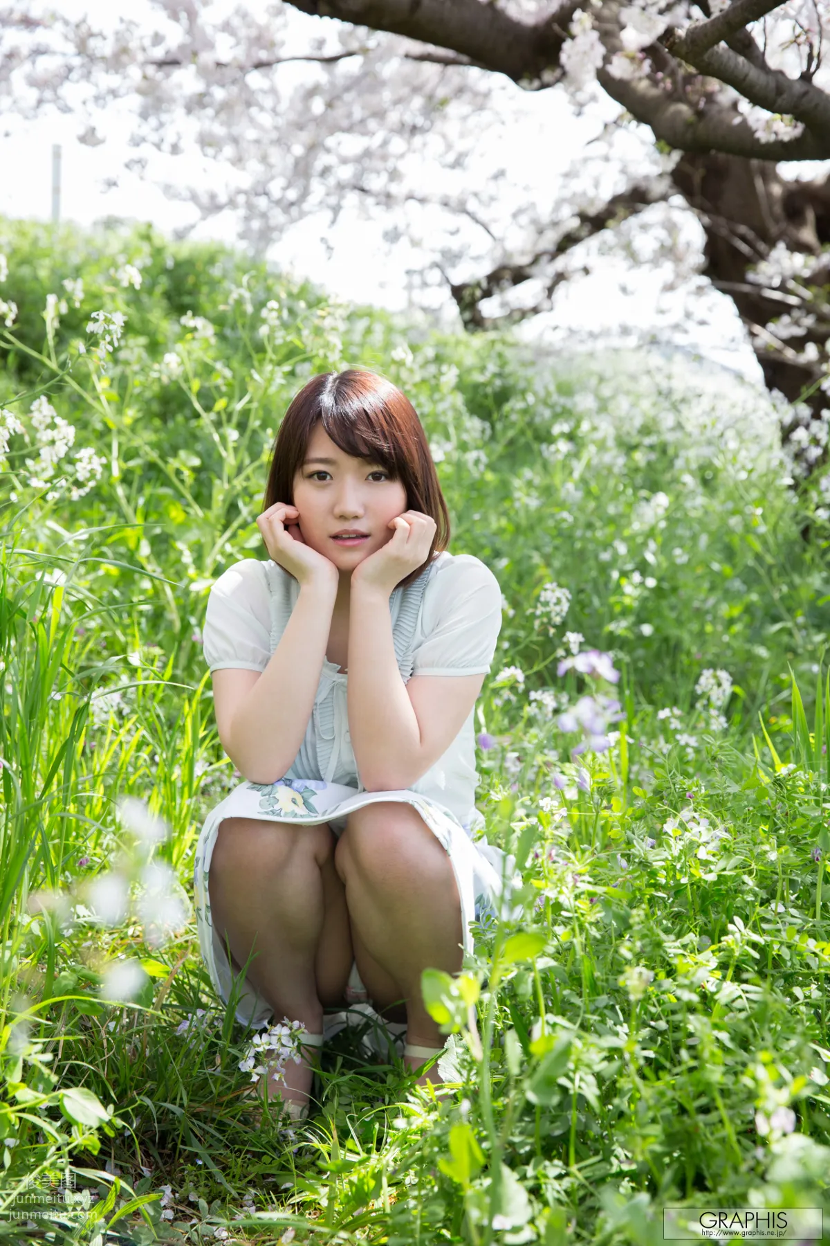 [Graphis] 2017.05.31 Gals Mitsuha Kikukawa 菊川 みつ葉 『 Fresh seedlings 』 page 5